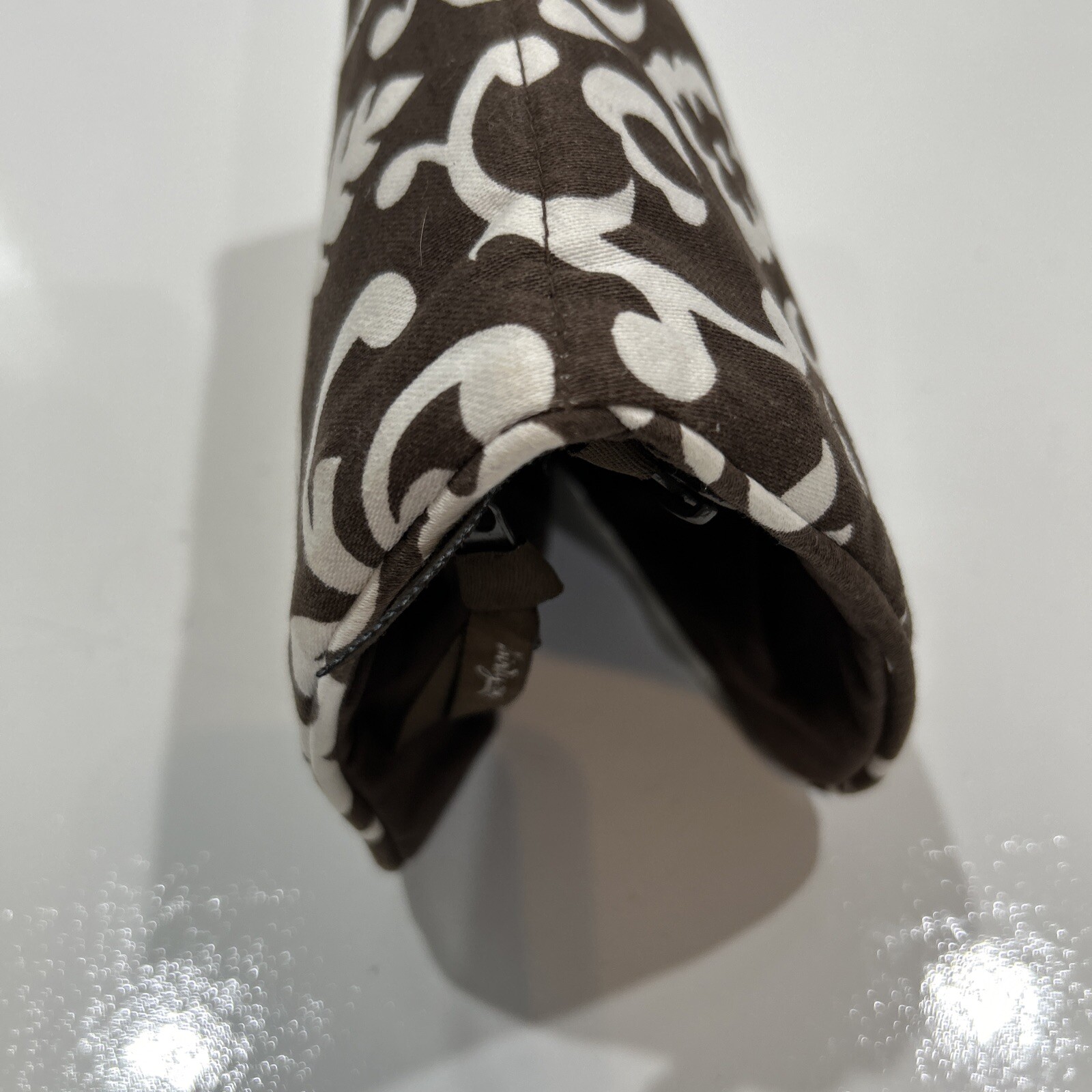 Thirty One Parisian Pop Brown Cushioned Fabric Jewelry Pouch Travel Case