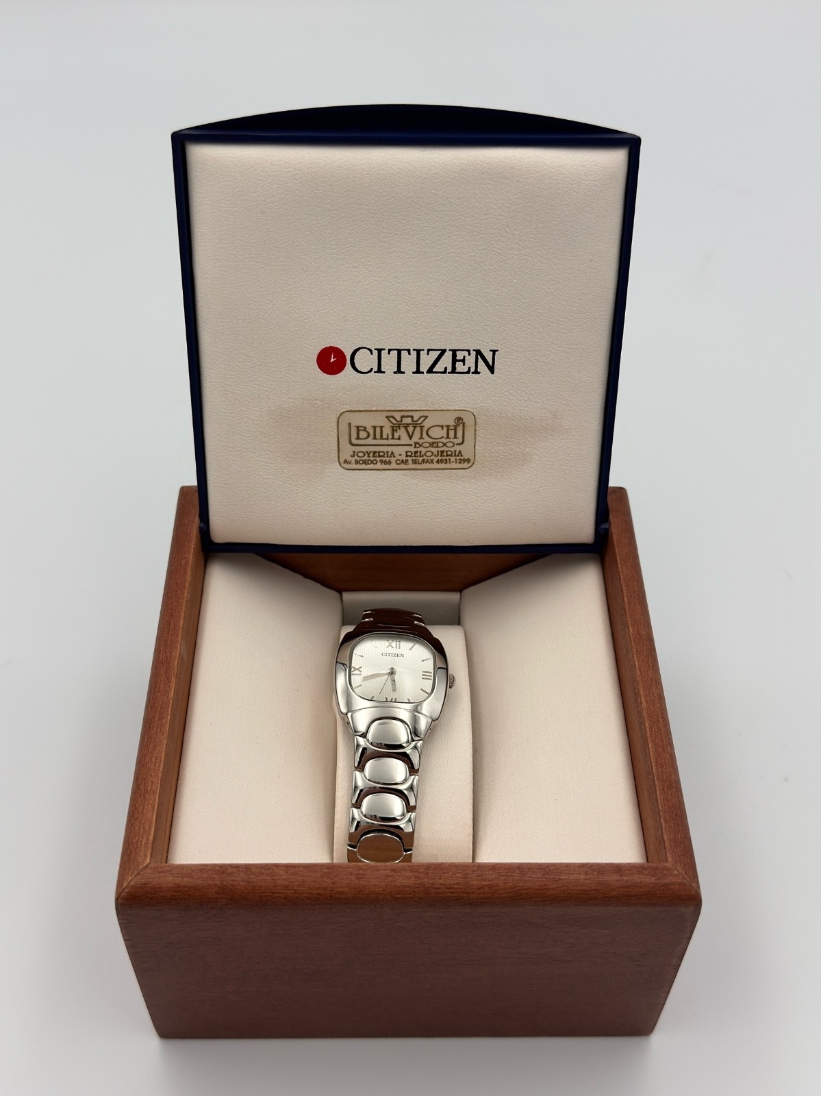 Vintage CITIZEN MENS steel square white dial wr100m NEW OLD STOCK,