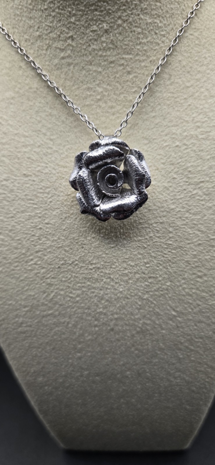 TGGC 925 Sterling Silver Rose Flower Pendant Necklace Made In Jaipur India