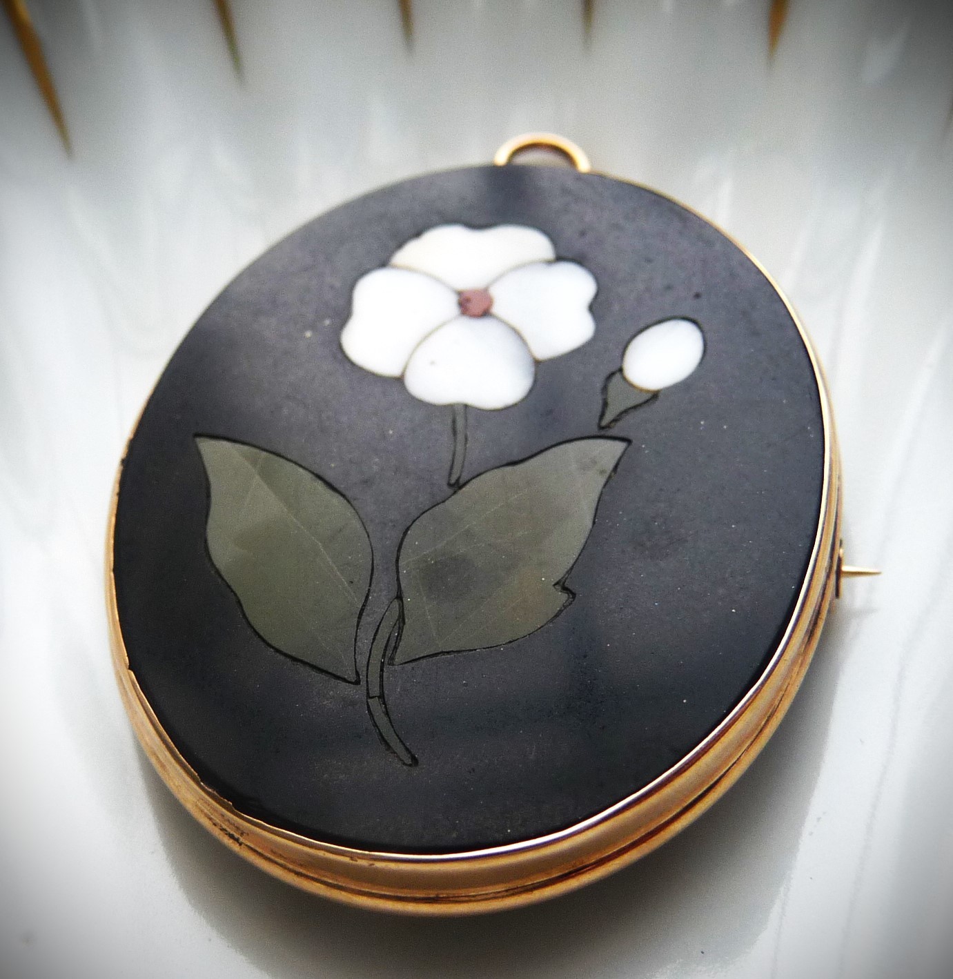 GORGEOUS ANTIQUE 10K PIETRA DURA MOSAIC GEMSTONE FLORAL MOURNING PIN PENDANT!