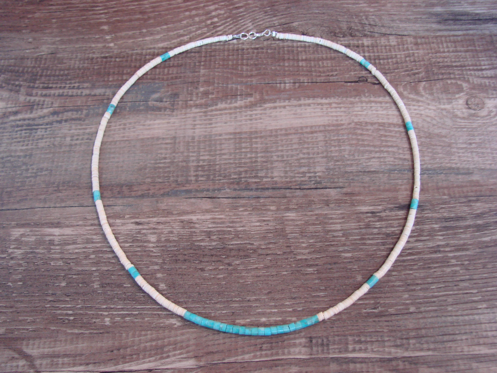 Native American 18″ Santo Domingo Tortoise Shell Heishi Necklace – Crespin