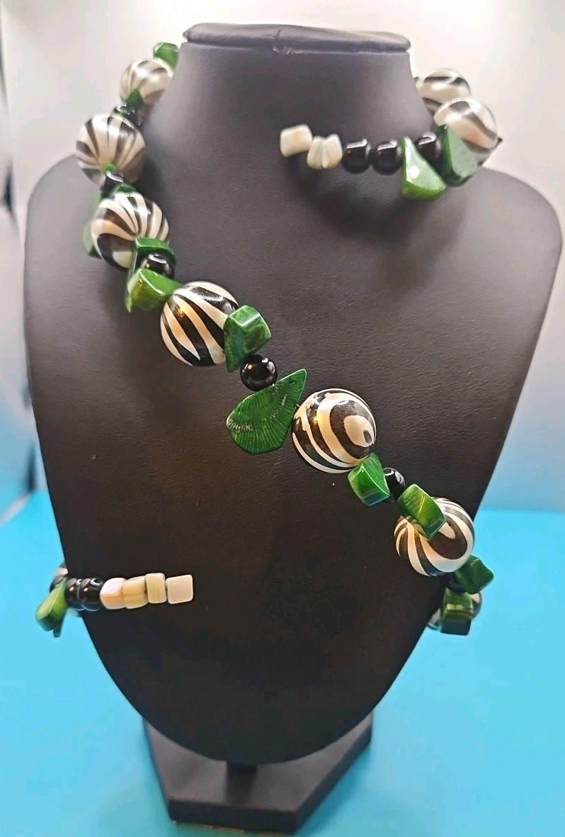 Green Bamboo Coral and Zebra Bead Wire Wrap Choker Necklace Bracelet