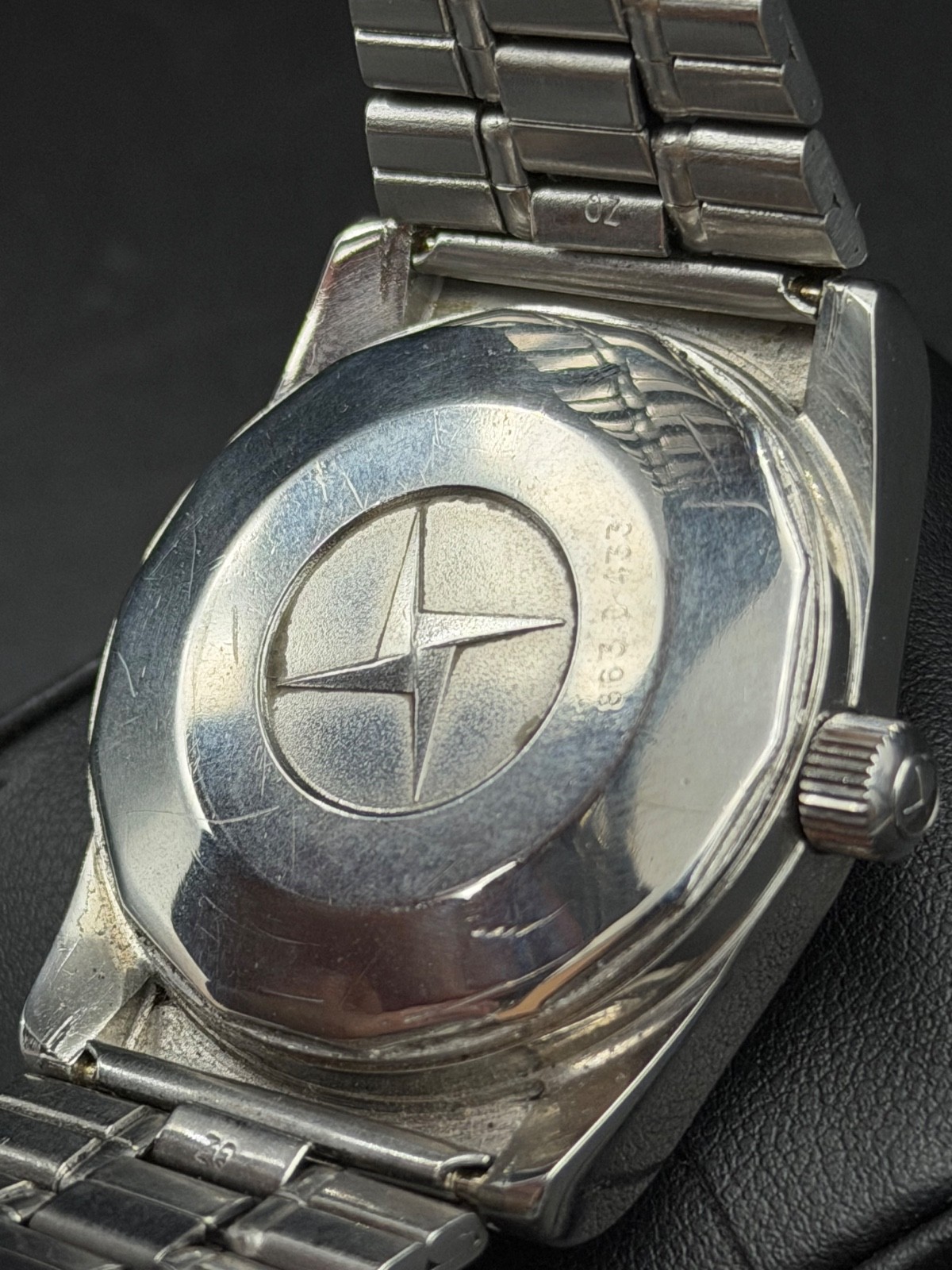 Vintage Zenith Defy Automatic 28800 Grey Dial Cal. 2562PC Original Bracelet 1970