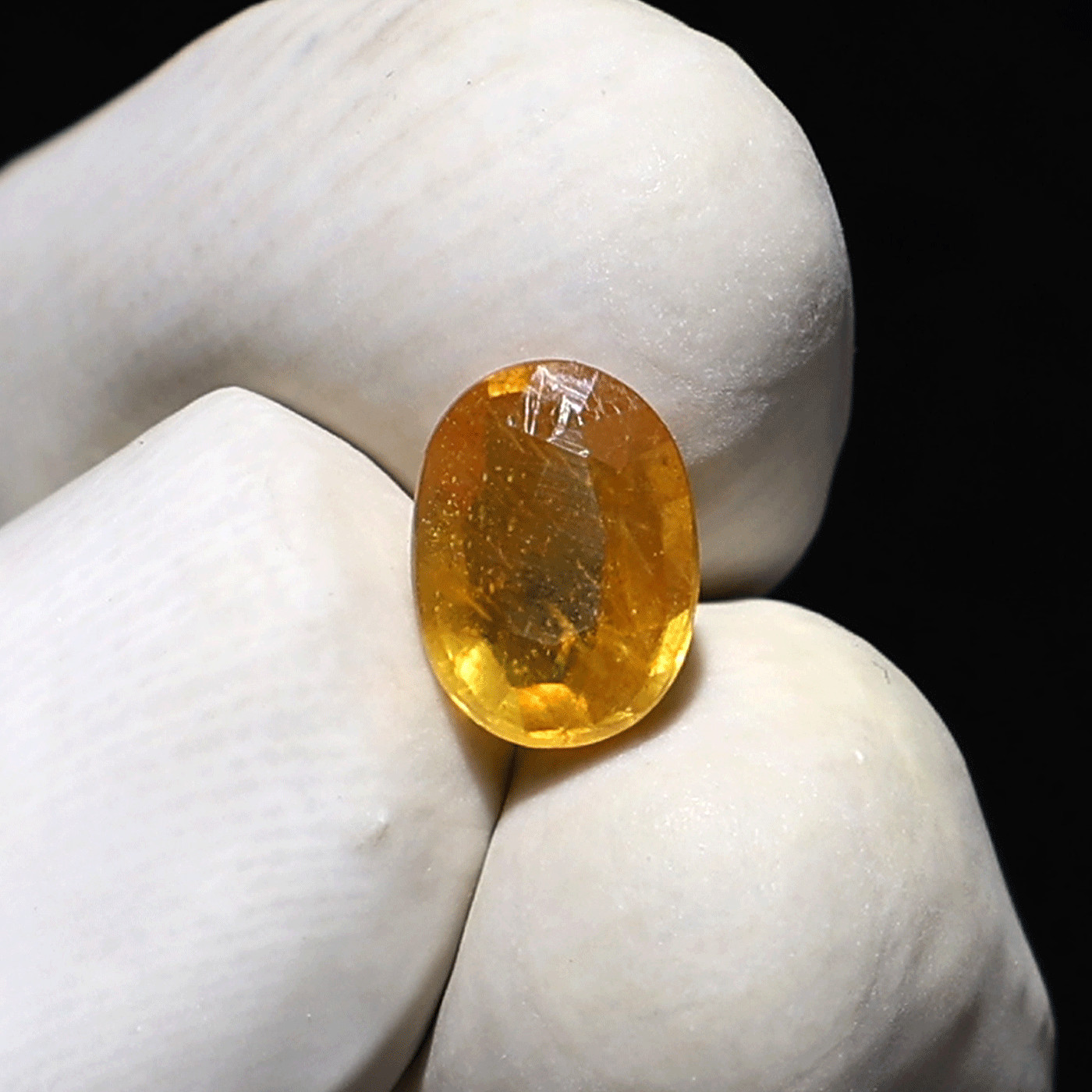 1.91 CT Natural Bangkok Sapphire ( Diffused ) 8.7x6mm Oval Faceted Cut Gemstone
