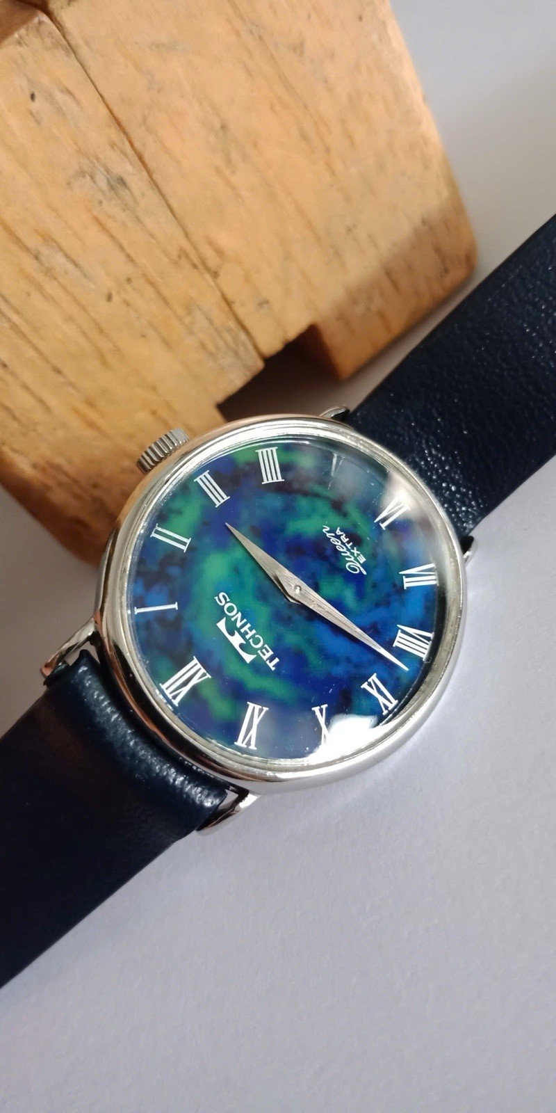 LAPIS Stone Dial_Technos 17j QUEEN Extra For Ladies, manual winding!
