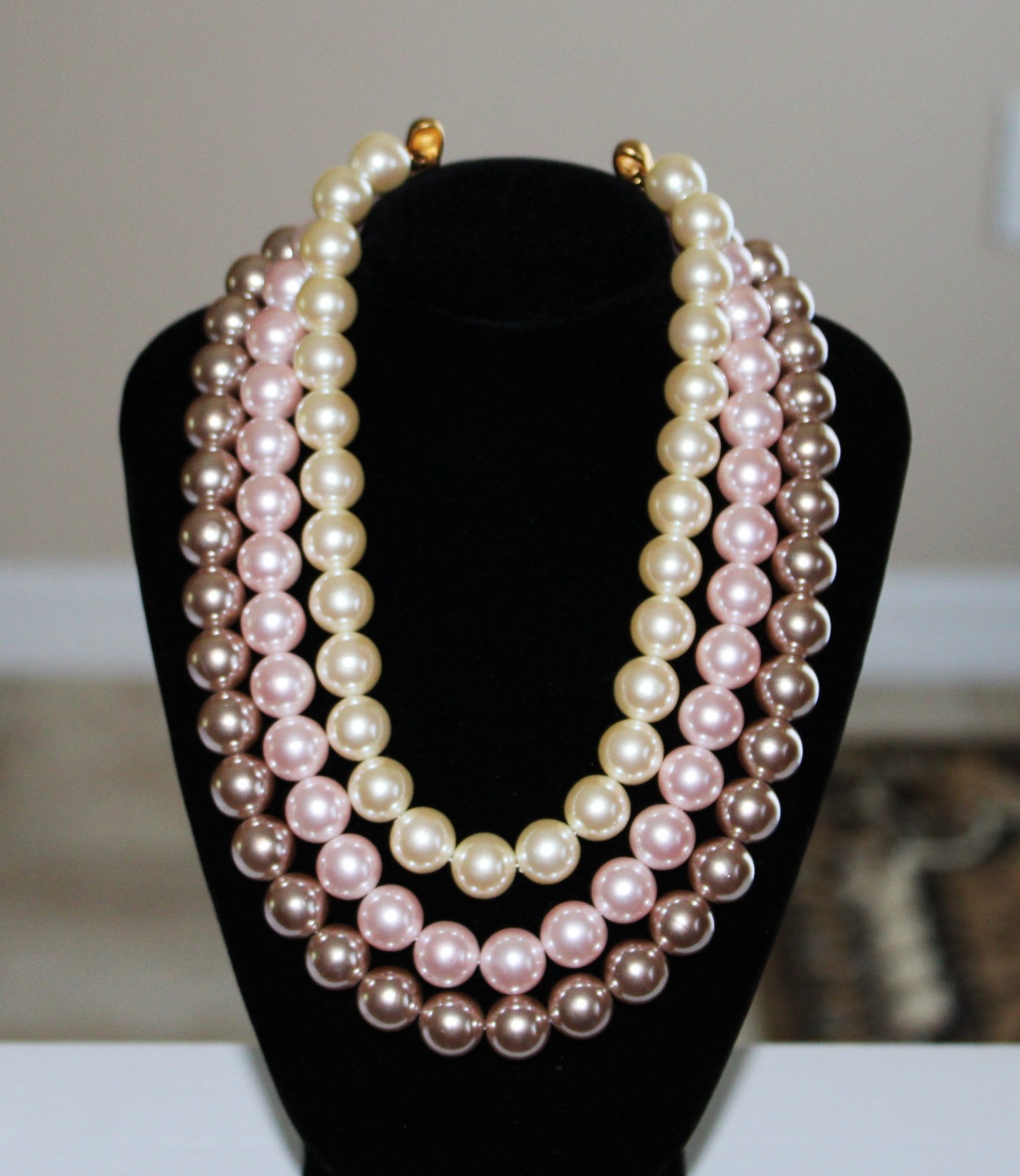 Vintage Faux Pearl Triple Strand Chocker Necklace