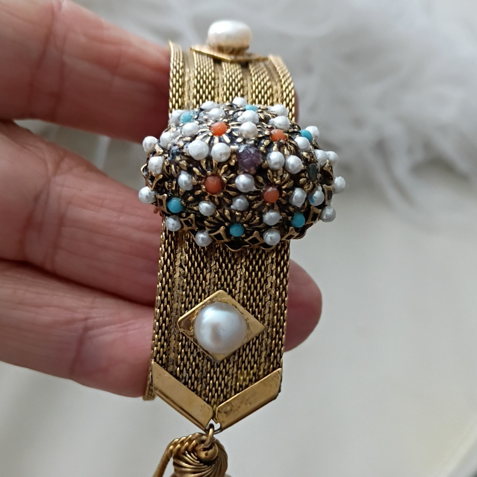 Gold Tone Mesh Cuff Bracelet Faux White Round Pearls Bead Cluster Dangle Charm