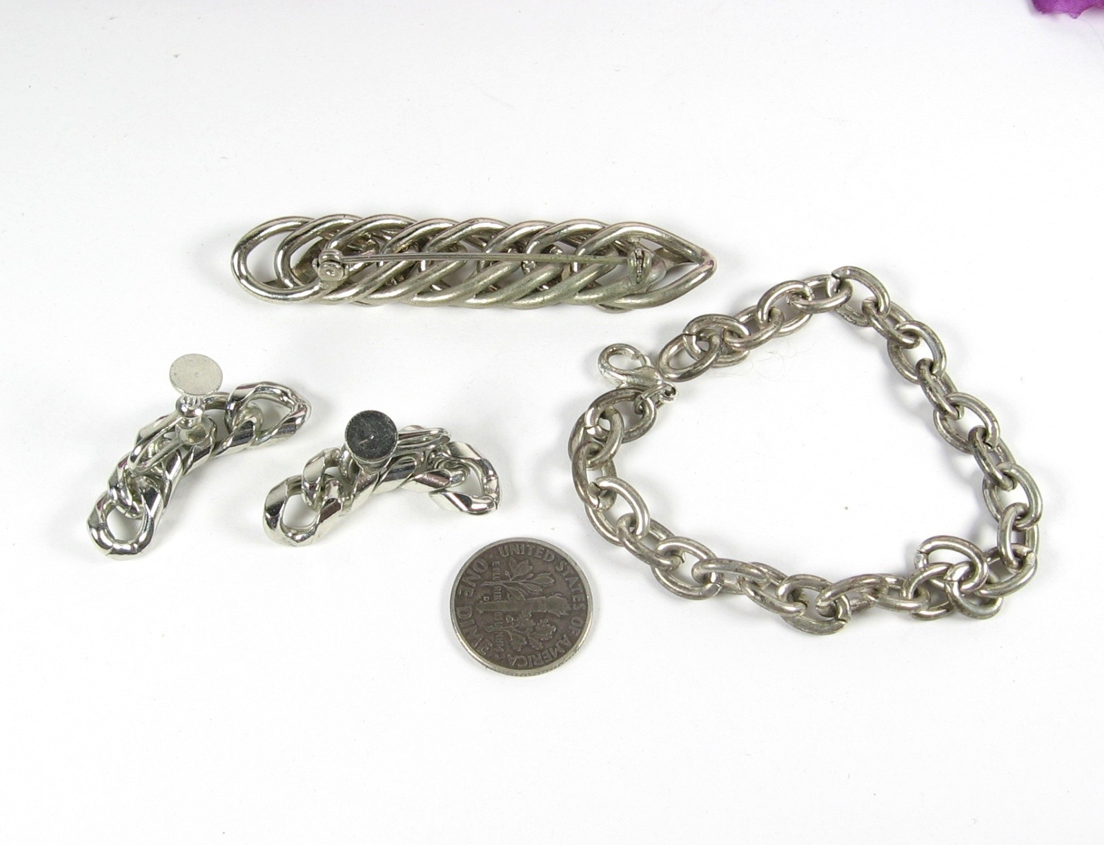 LOOPS & LINKS Vintage SET PIN BRACELET EARRINGS Screw Back Silvertone Chain