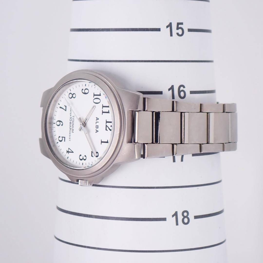 SEIKO ALBA Titanium Solar Men’s Watch V501-0DN0 1999 White Dial Runs Japan
