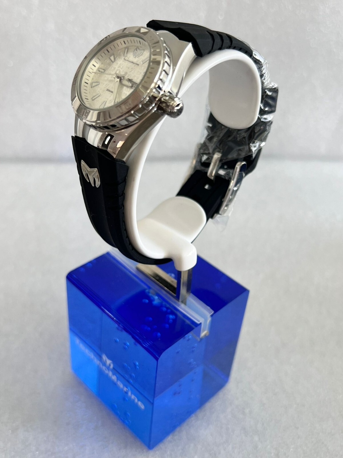 Watch Technomarine TM-122016 Cruise Monogram women 36,5 mm stainless steel