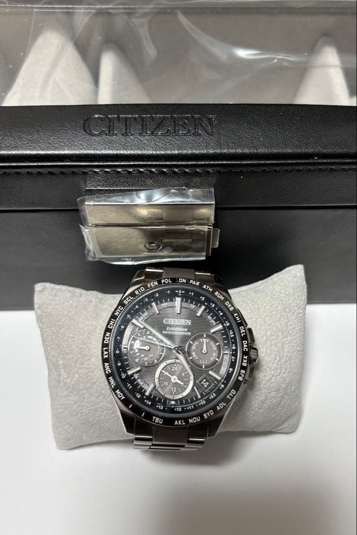 CITIZEN Atessa F900 GPS box Safe packing!