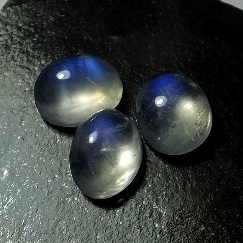 Rainbow Moonstone Blue Fire 10X8 mm Oval Cut Cabochon Natural Gemstone 3 Pieces