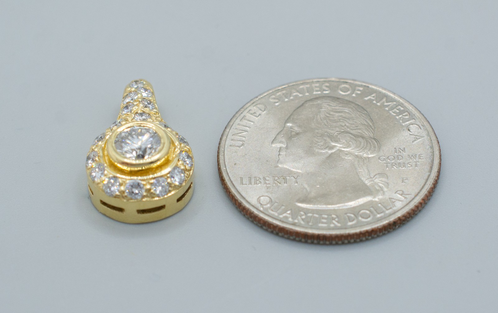 (MA5) 14k Yellow Gold Diamond Pendant .84 ctw 3.3 Gram