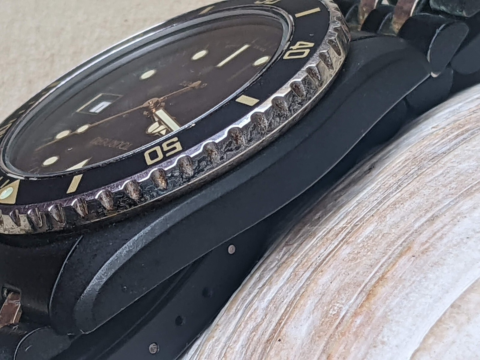 Vintage Tourneau 20 ATM Diver w/PVD Coated Monnin Case,ESA 555.111 Mvmt,Serviced
