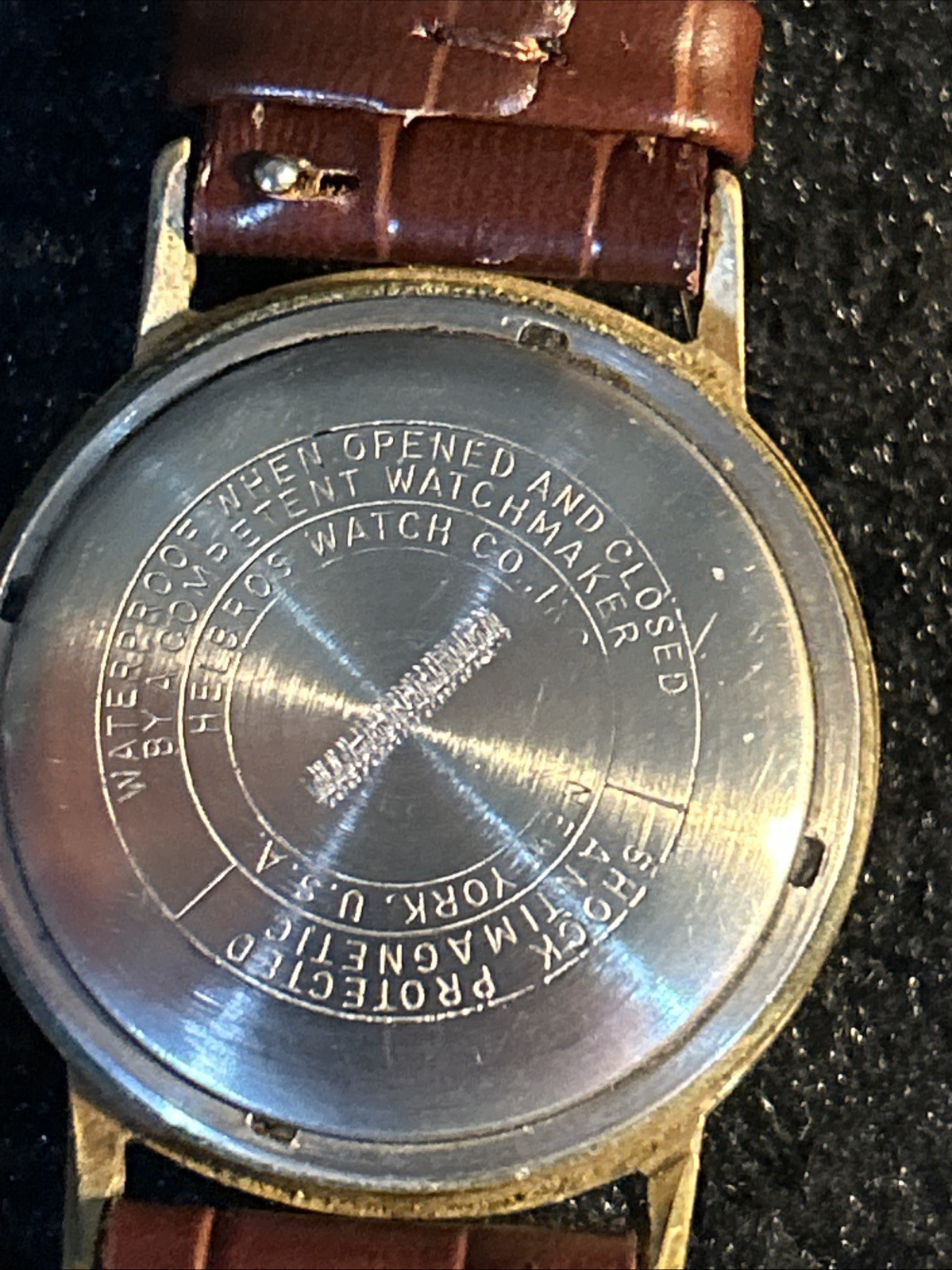 Vintage Helbros Invincible Men’s Watch Mechanical Hand Wind Gold Tone