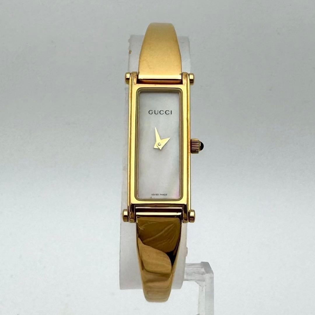 GUCCI 1500L Wristwatch Shell Dial Gold Horsebit Quartz / Square