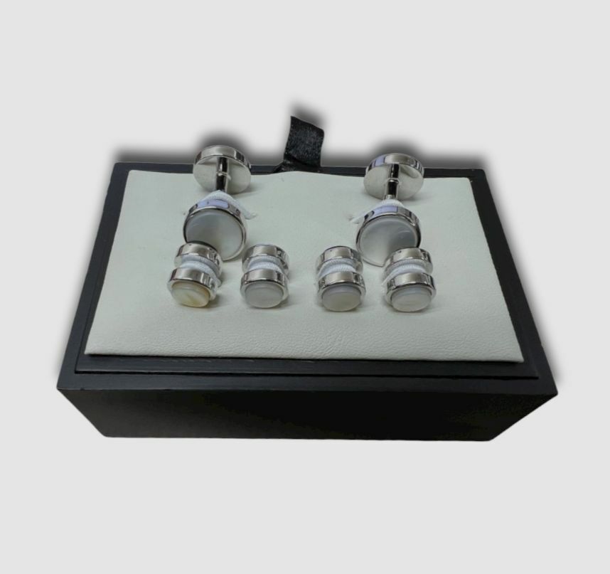 $150 Bloomingdale’s Men’s Silver Polished Rhodium Reversible Stud Cufflink Set