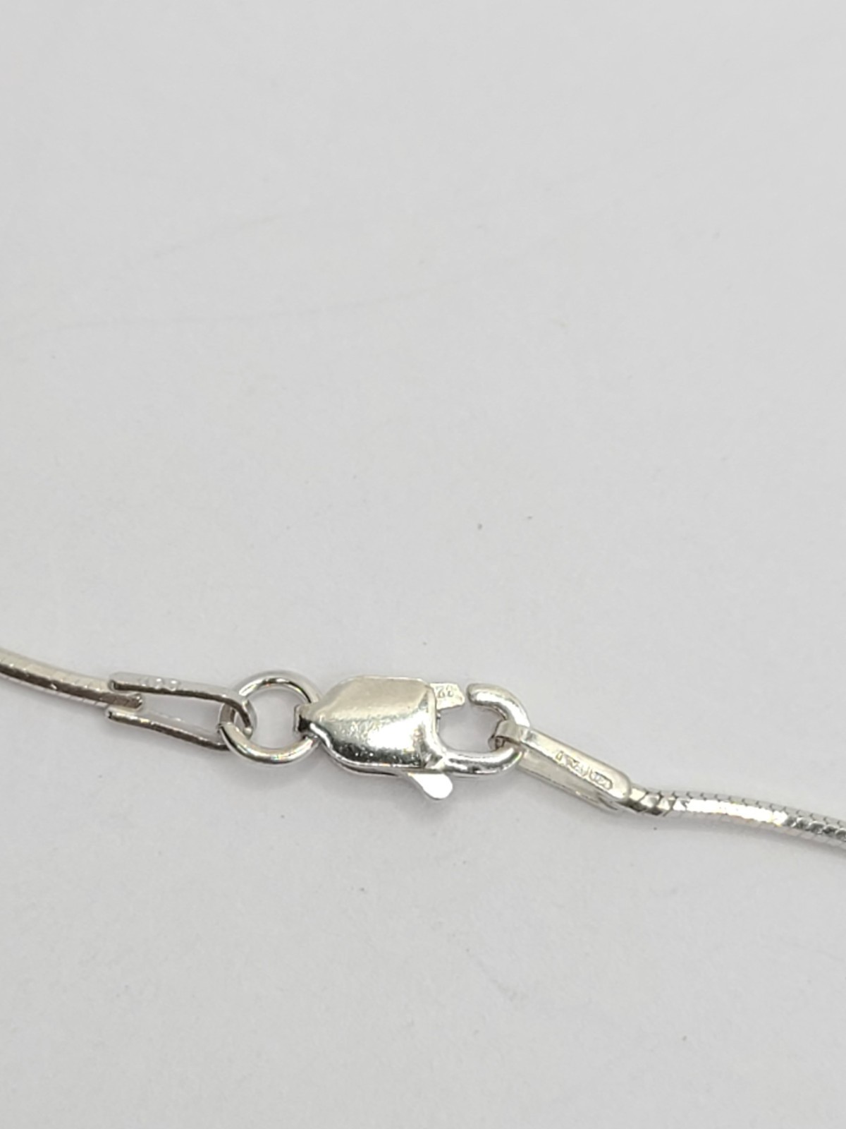 Diamond-cut Snake Necklace in Rhodium Over Sterling Silver 3.75 Grams 18 Inches