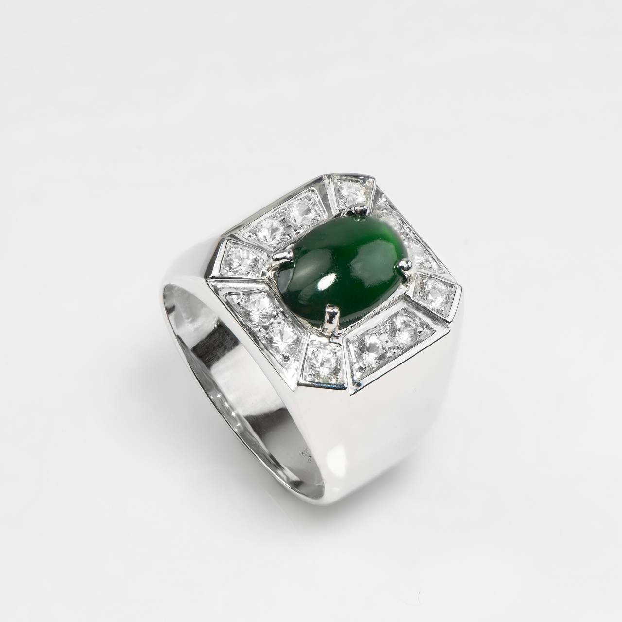 10.9×7.4 mm TypeA Natural Burma imperial green jade 925 Silver Fashion Ring