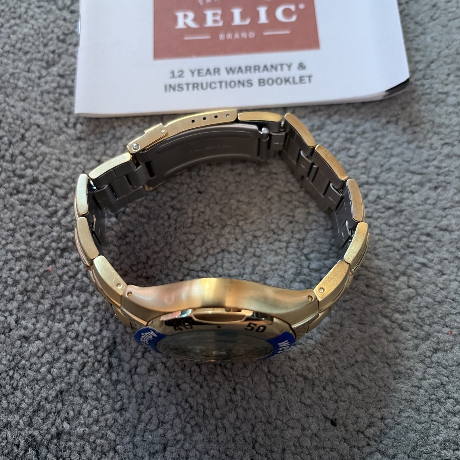 Relic Wet Men’s Wristwatch 50m/165ft With Box ZR11570 Gold Tone Stainless Steel