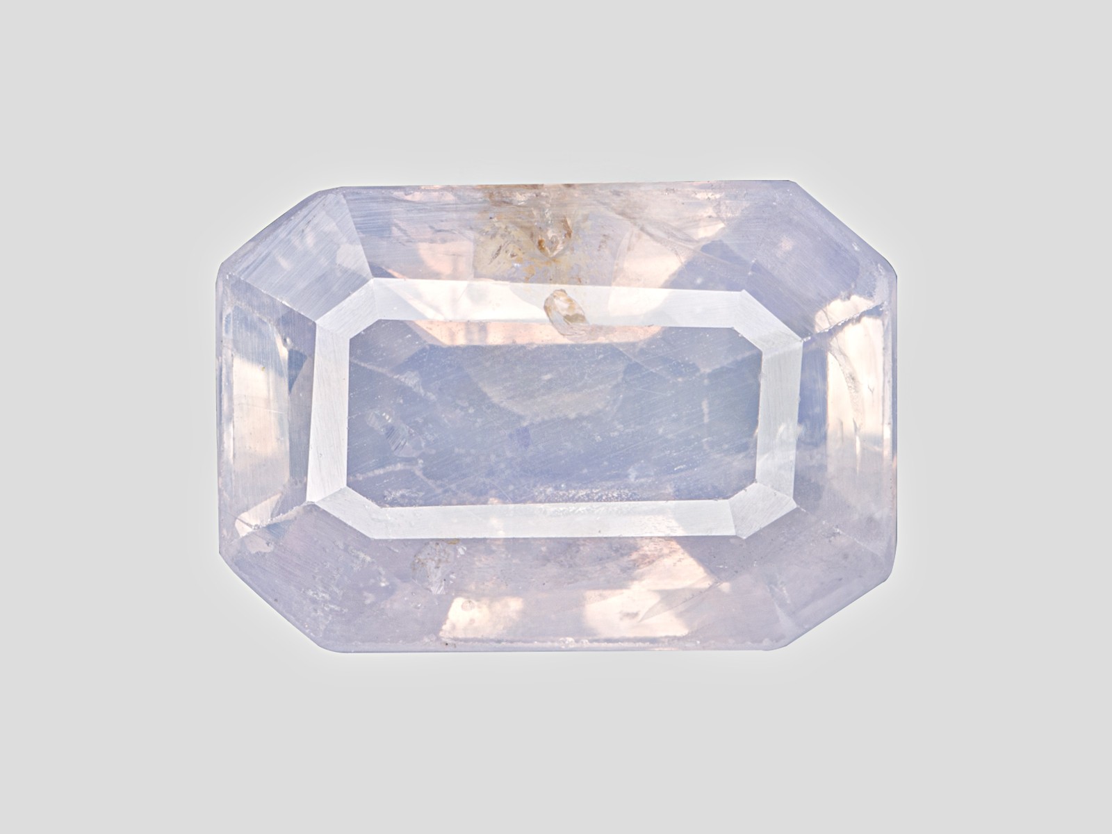 IGI Certified CEYLONESE Blue Sapphire 5.10 Ct. Natural Untreated OCTAGON