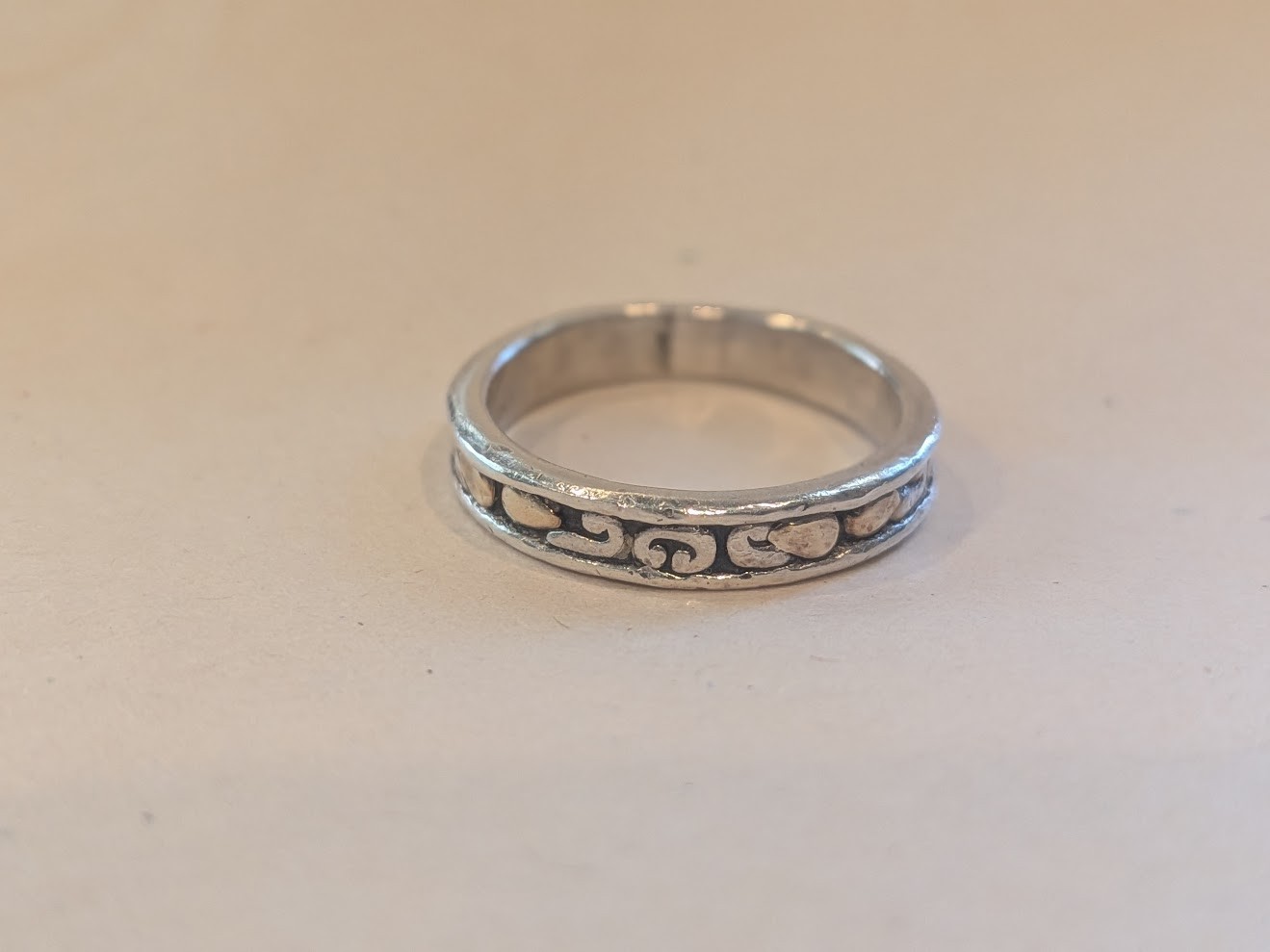 Vintage John Hardy 925 Sterling Silver 18K Gold Band Ring Size 7 w/ Pouch
