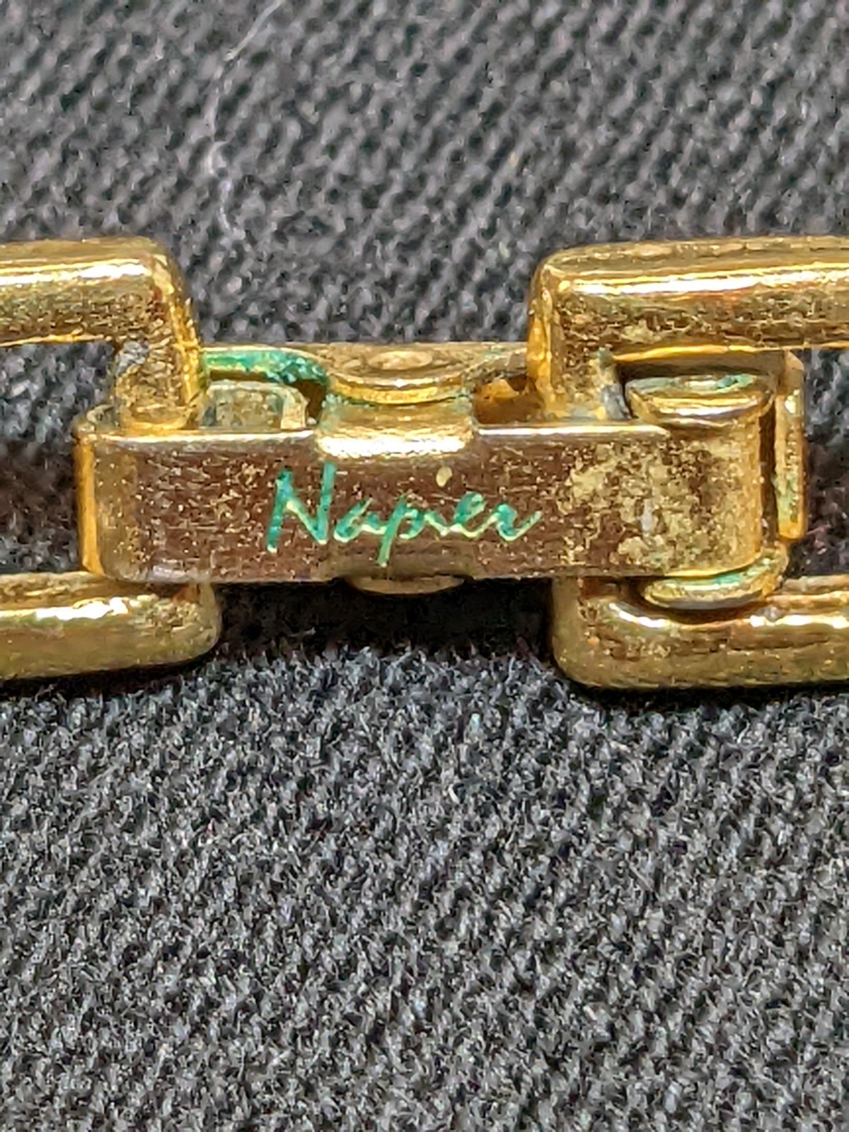 Vintage Napier Cream Beige Plastic Bead Necklace Gold Tone Signed 1970s Retro