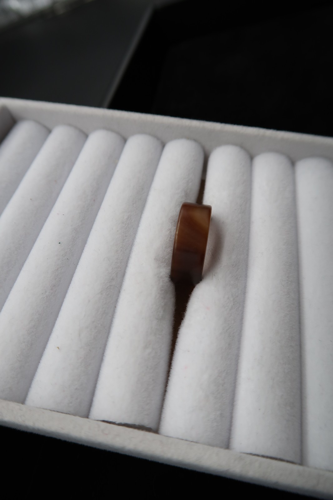 Vtg Brown & Cream Tortoise Shell Ring Lucite Plastic Resin Size 6