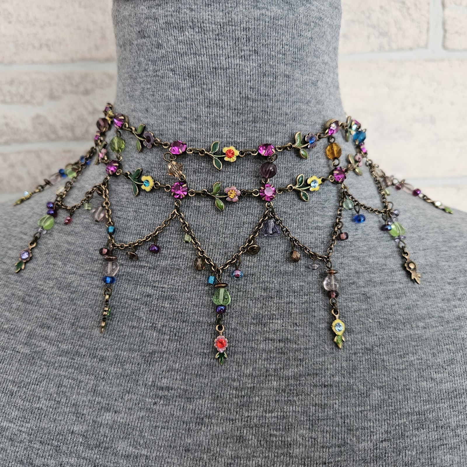 Vintage NEW Donna Karan DKNY Choker Necklace Floral Crystal Charm Necklace