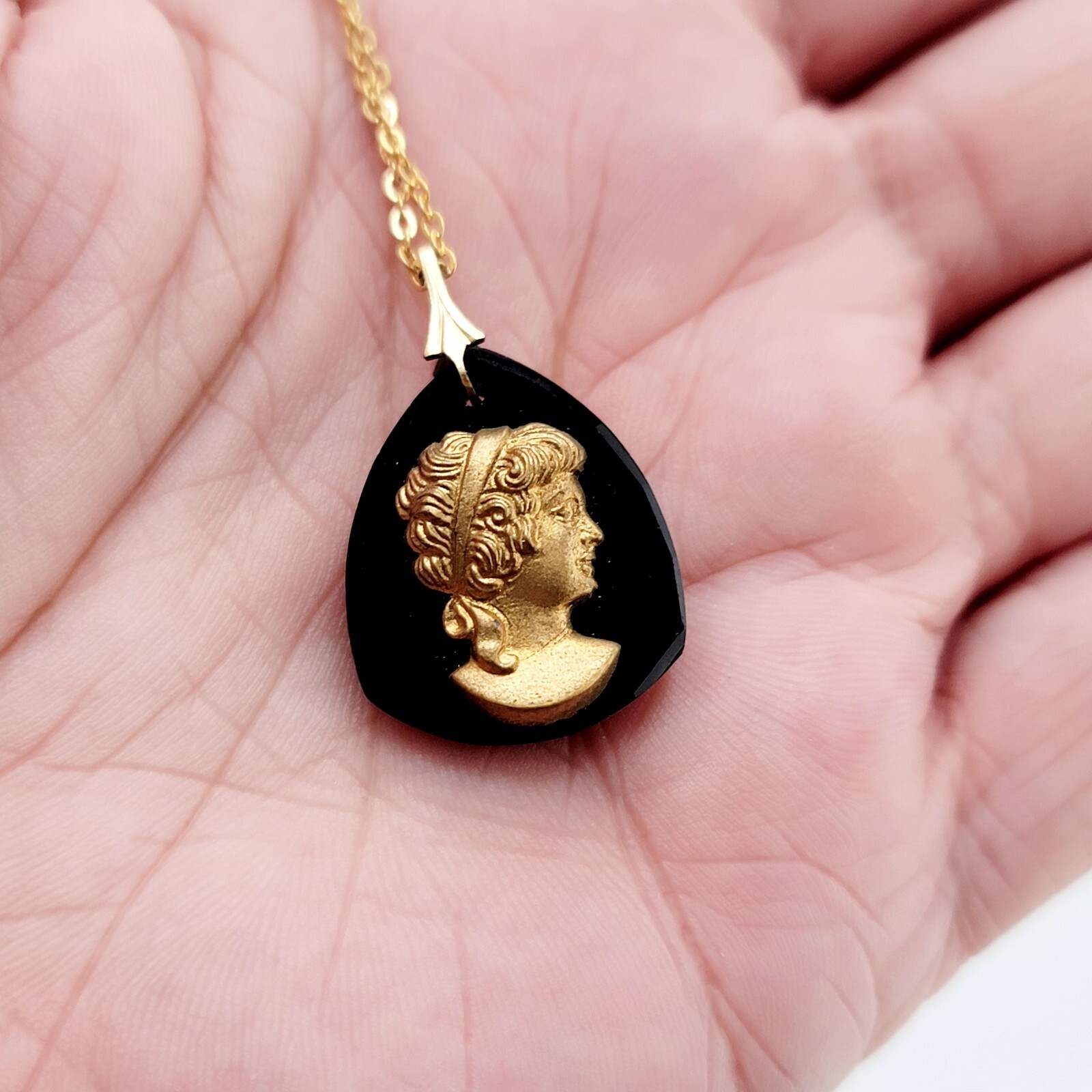 Vtg Necklace HILLCRAFT Black Glass Cameo Jewelry Indiana USA
