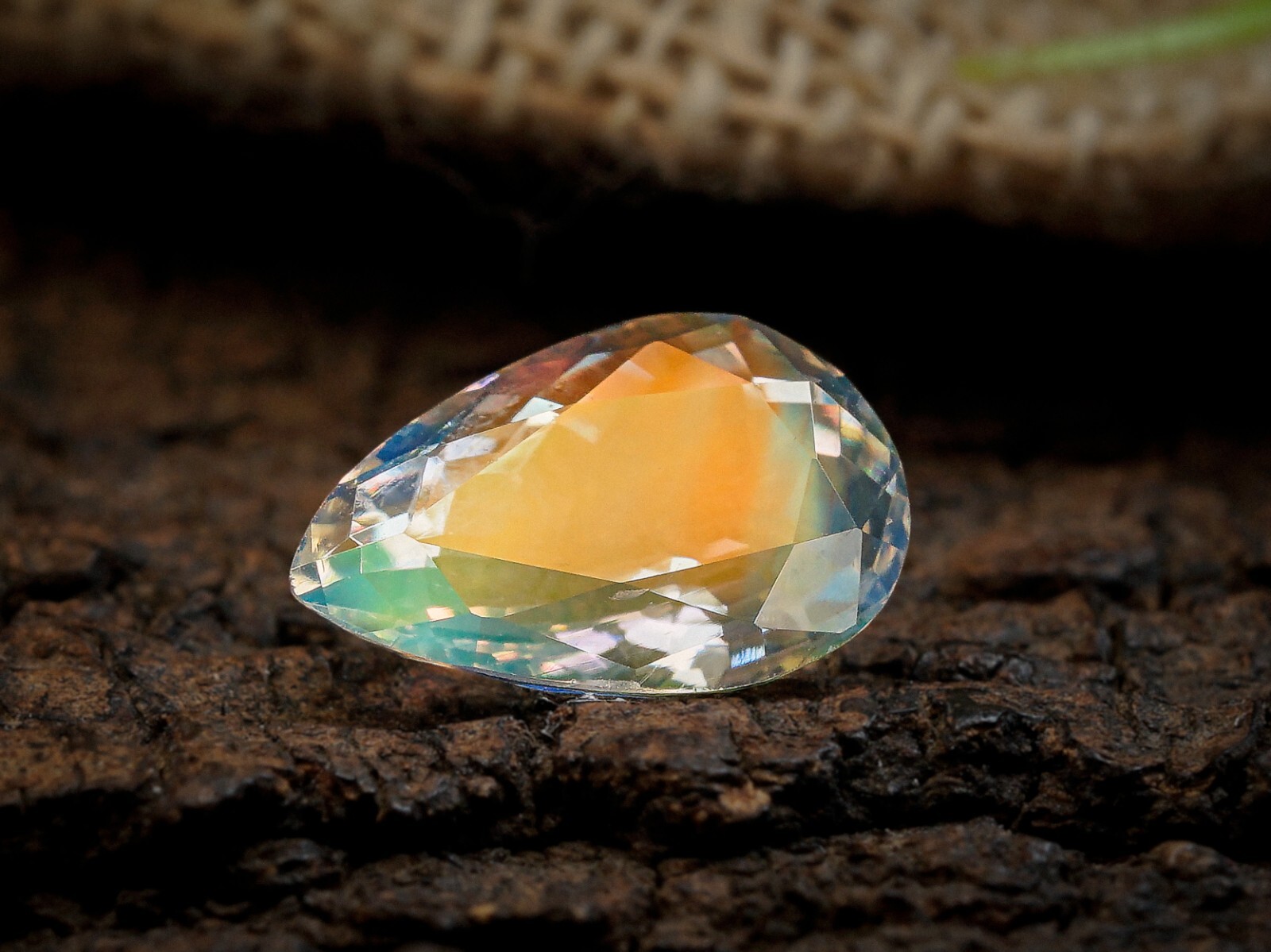 1.86 Carat Golden Rainbow Moonstone Gemstone Faceted 10x6x4 MM Pear Shape