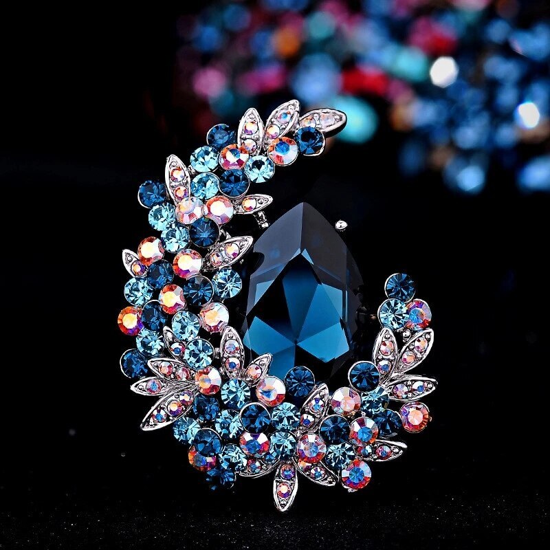 Vintage Crystal Flower Brooch Jewelry Zircon Brooches for Women Accessories