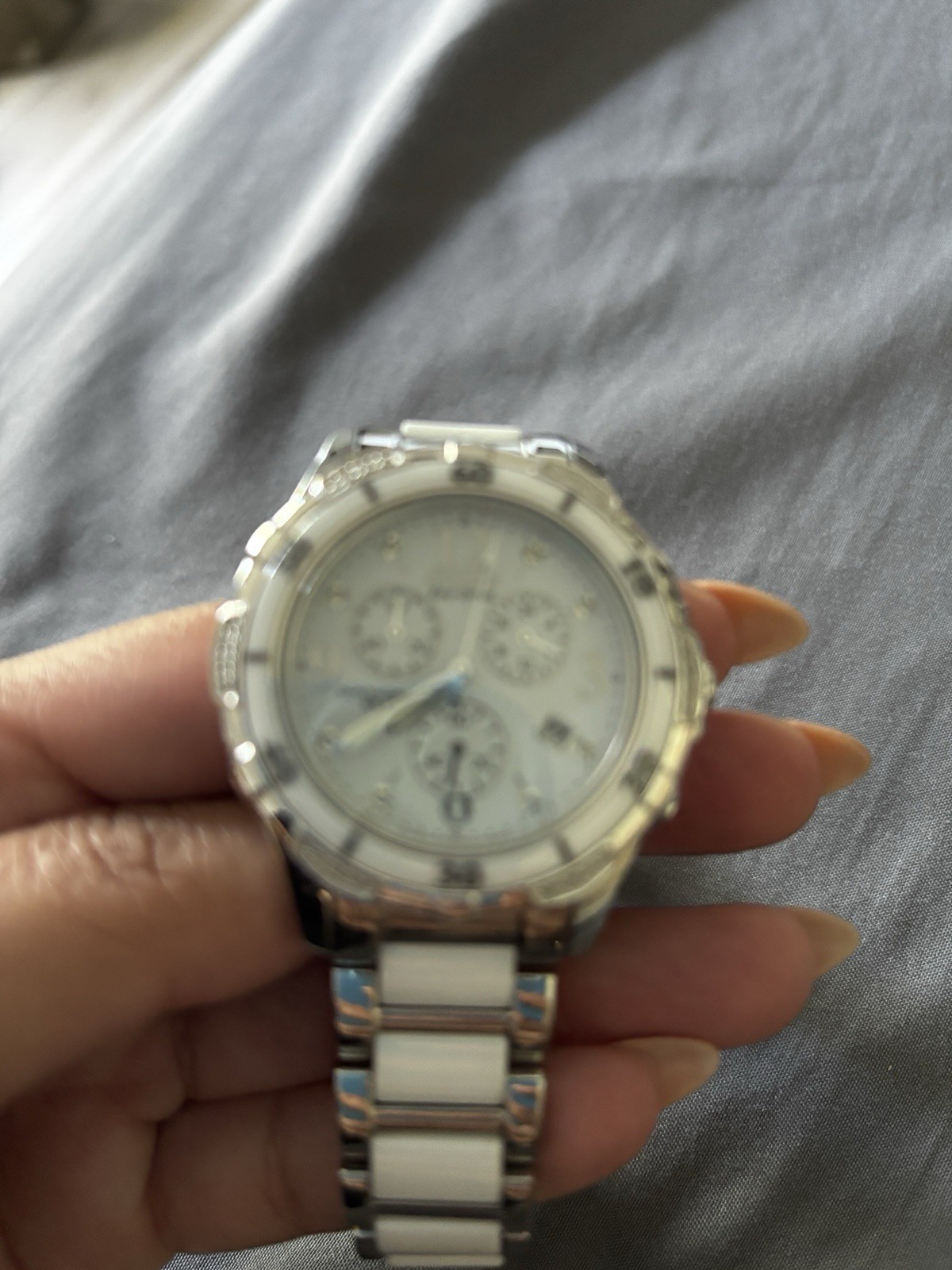 Citizen Eco-Drive Women’s Chronograph Date White Dial Silver/White Bracelet