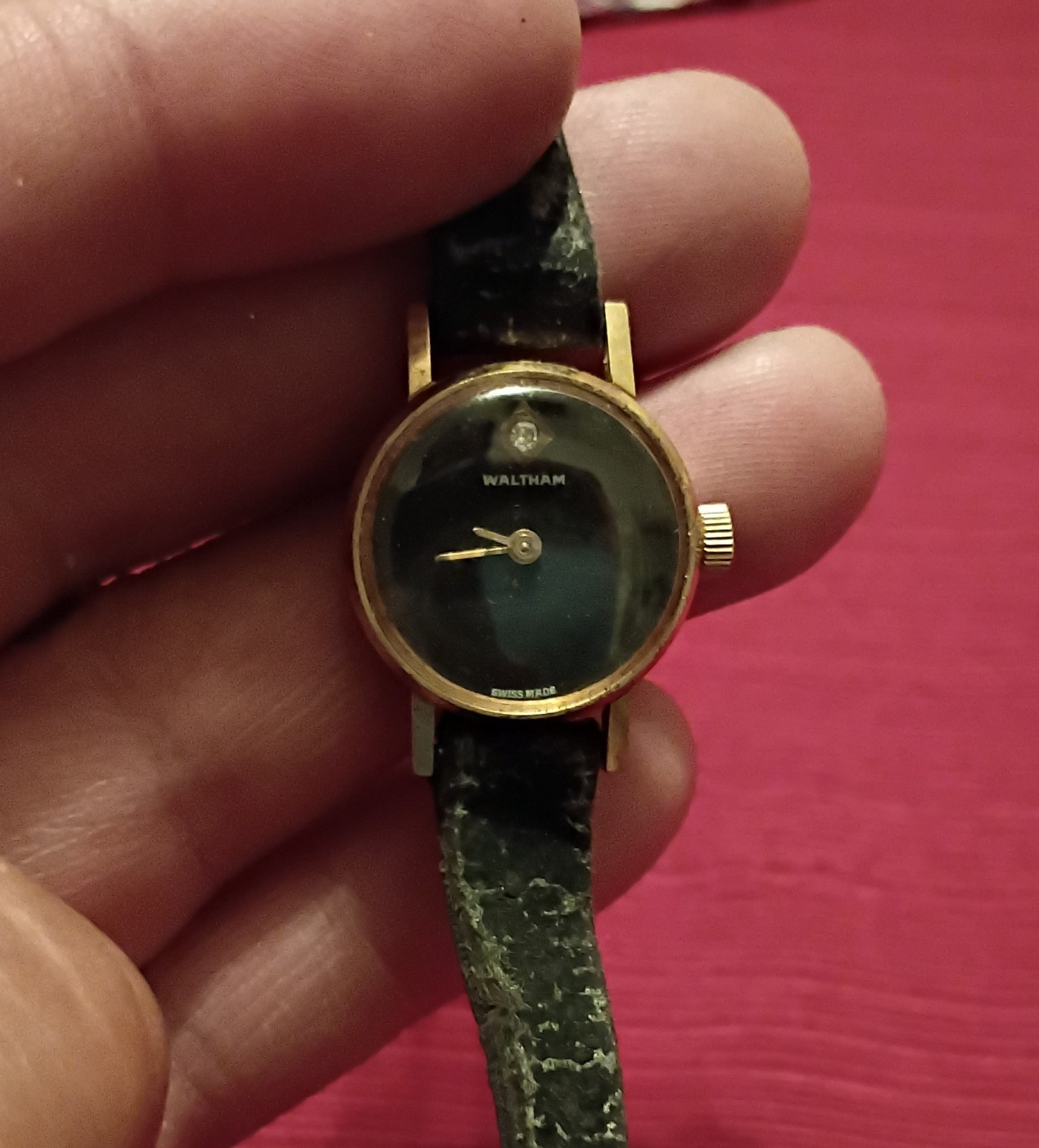 Vintage Waltham Women’s Manual Wind Swiss Made Gold Tone Black Dial Leather