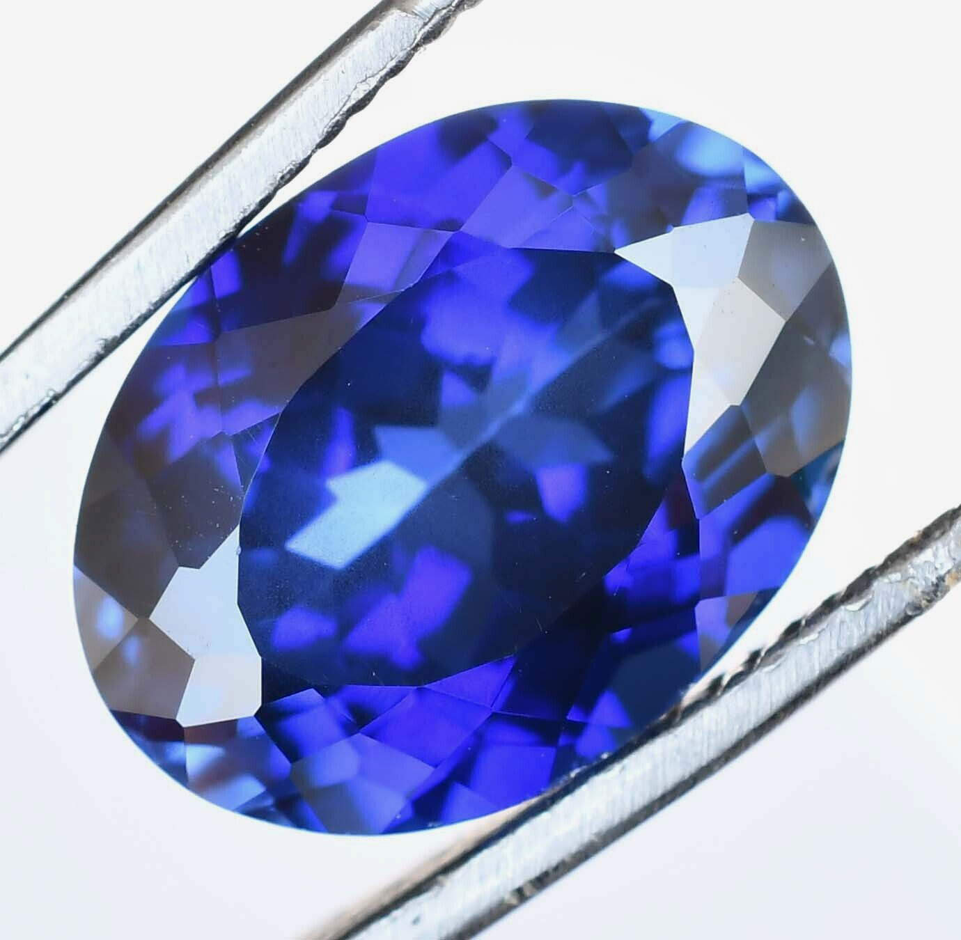 Natural Blue Ceylon Sapphire 8.50 Ct Oval Certified Flawless Loose Gemstone