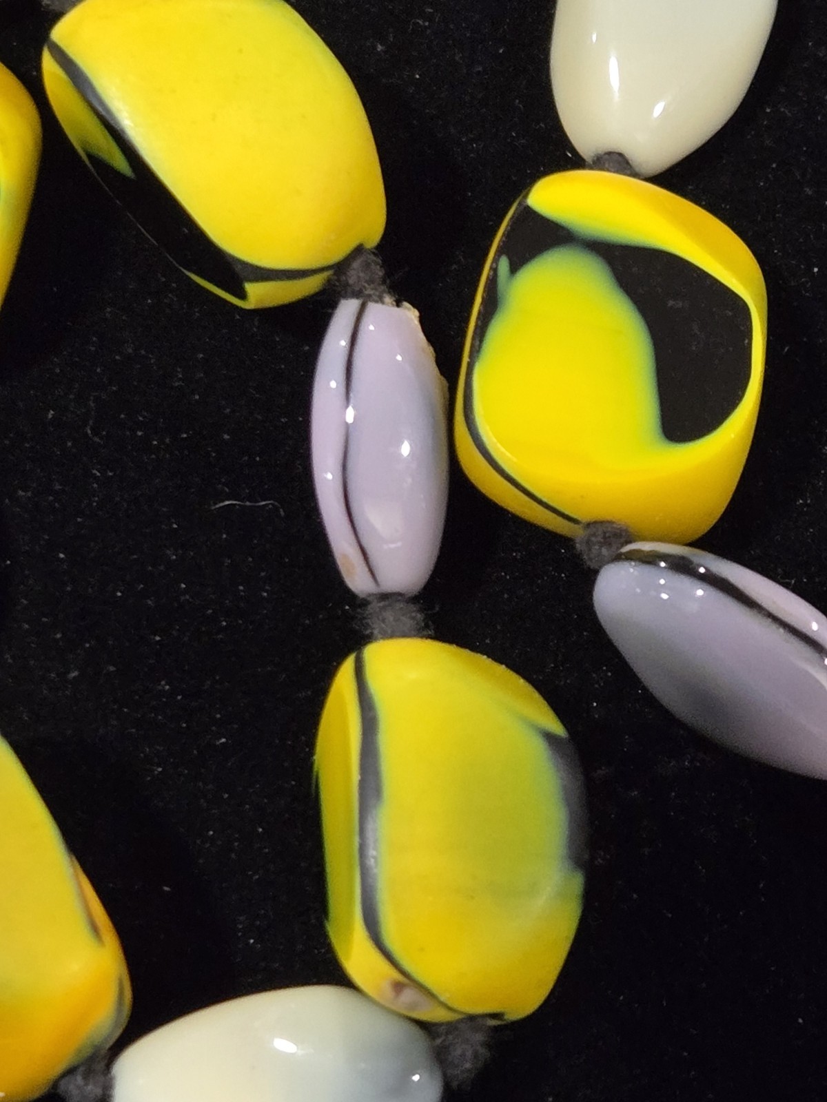 Vintage Made in Austria 22″ Abstract Art Glass Necklace Yellow Black Gray Purple