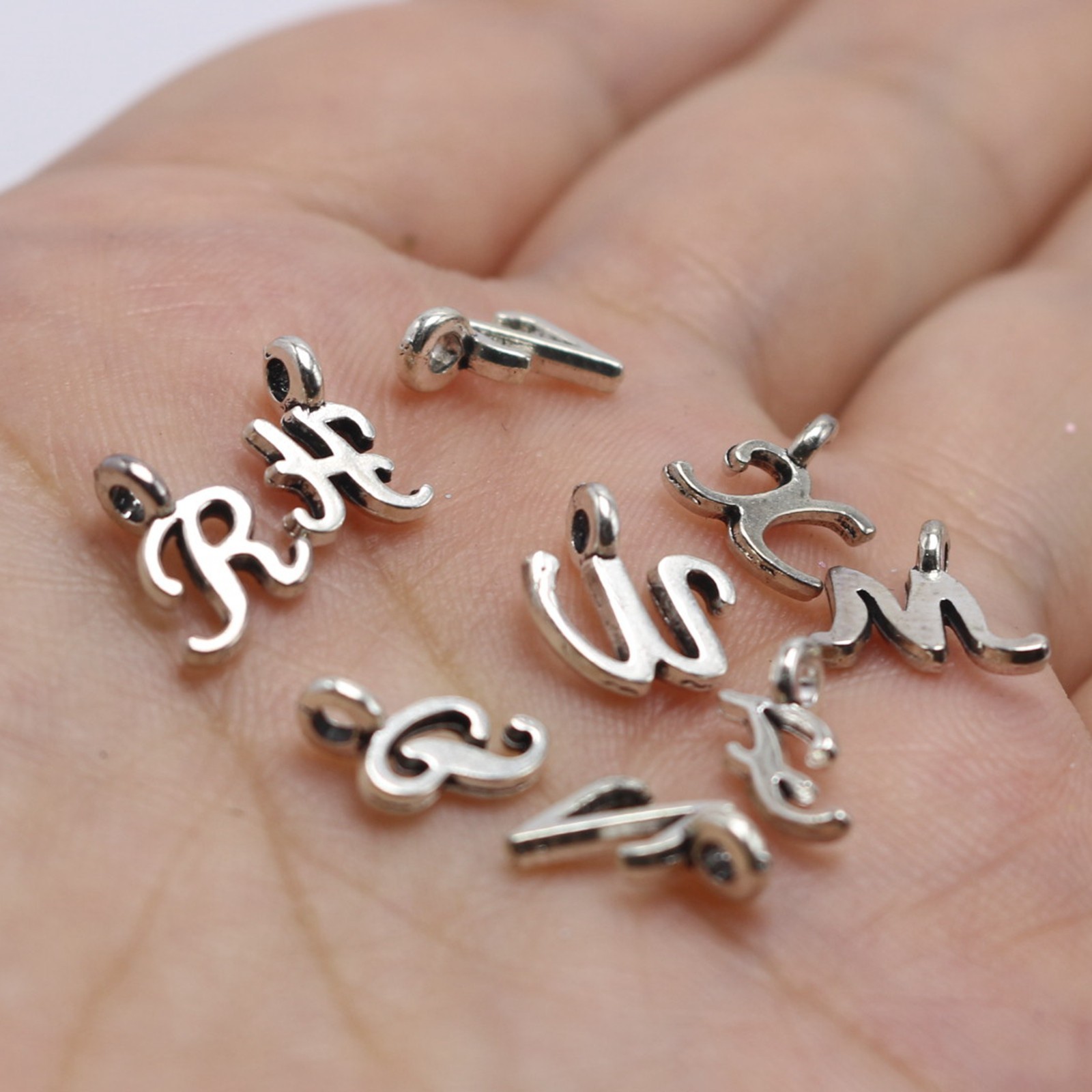26/52pcs A-Z Mini Alphabet Charms – 10mm Silver Gold Alloy Letter Pendants DIY