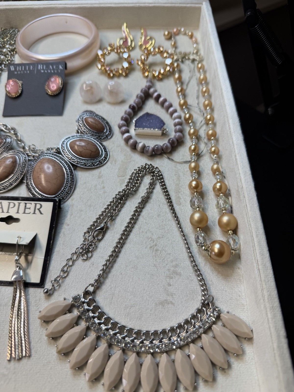10pc Fashion Jewelry Lot Necklace Earrings