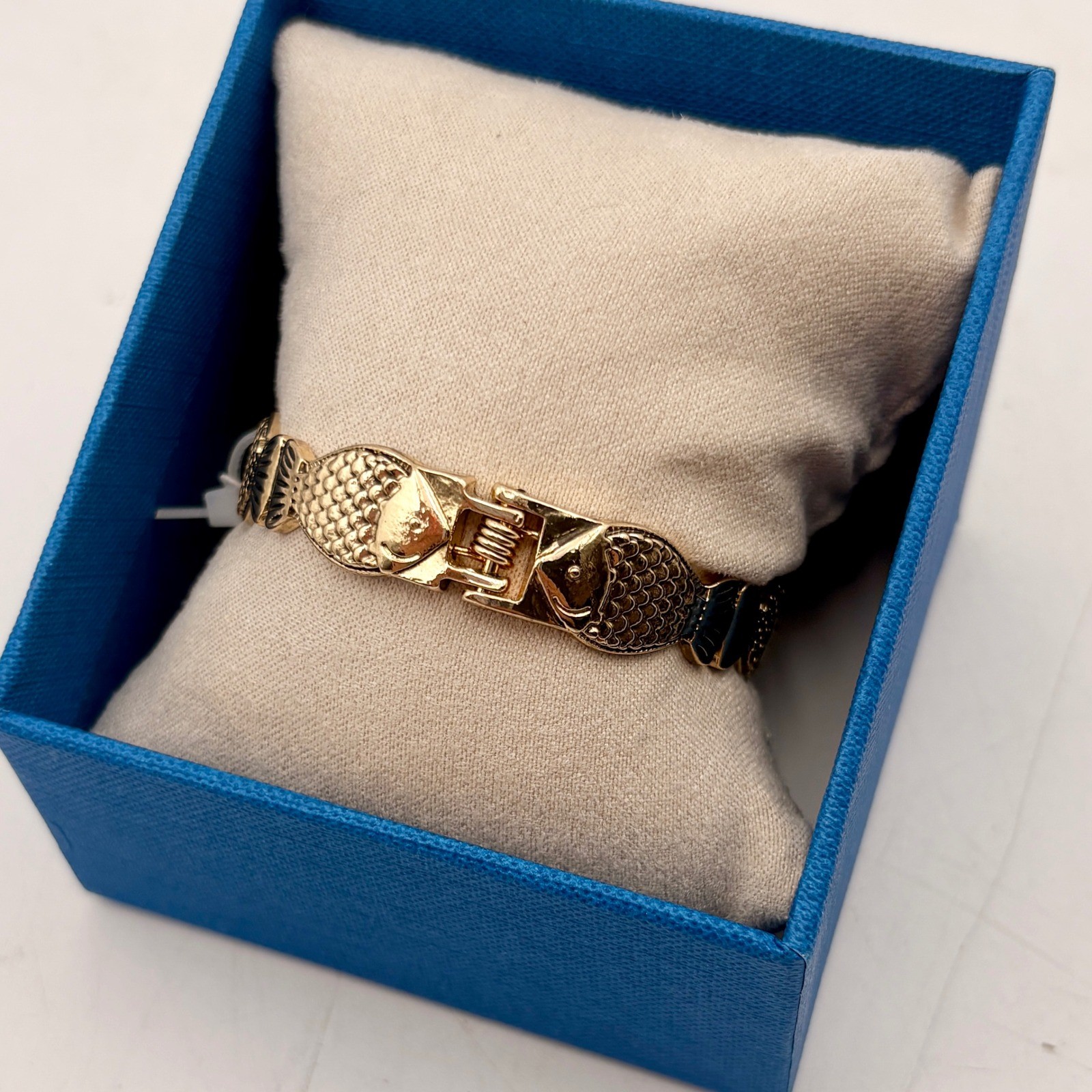 House of Harlow 1960 Gold Fish Hinged Bangle Bracelet Nautical Statement NIB