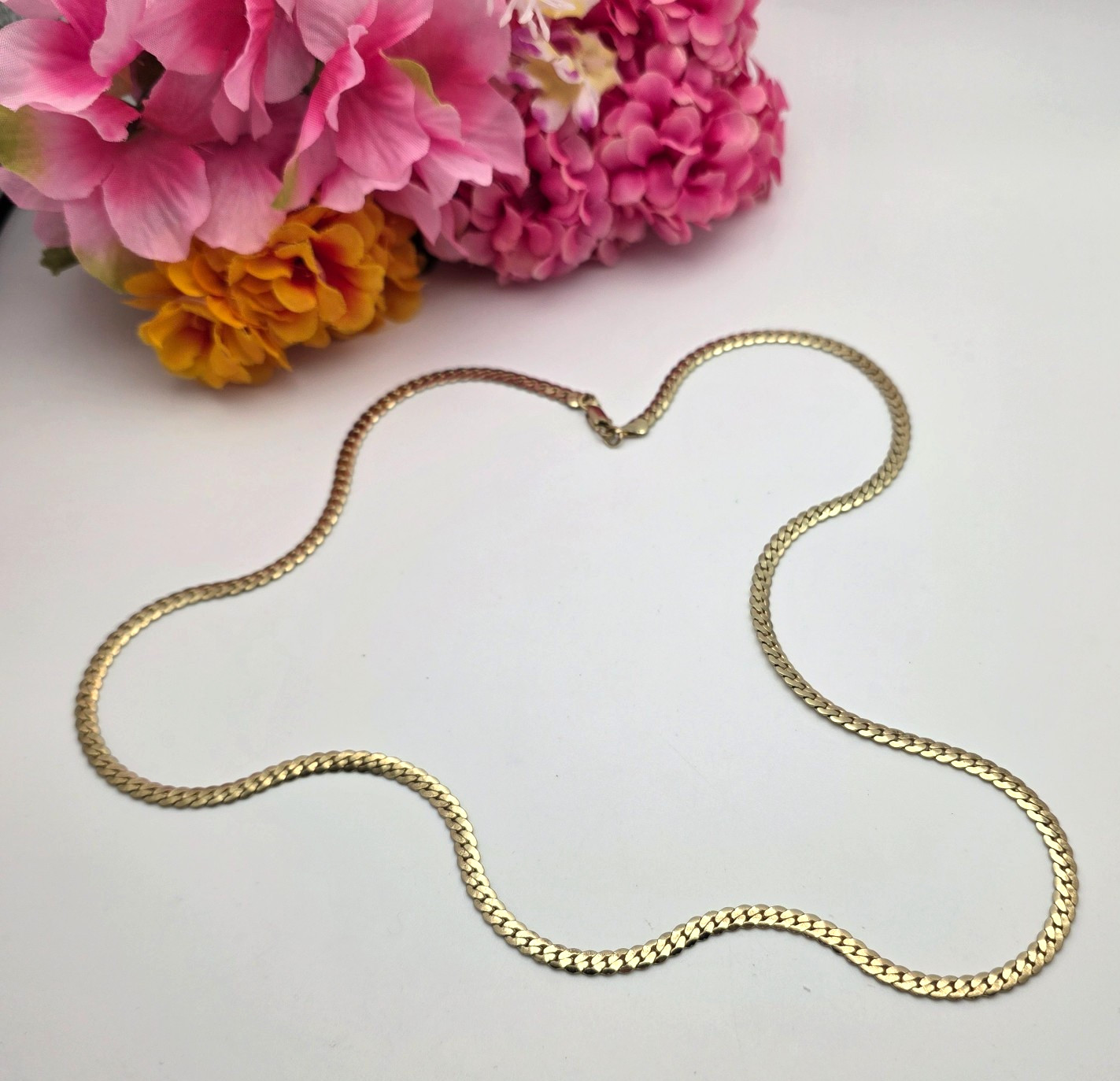 Gold Tone Cuban Link Chain Necklace 28 In Flat Curb 3.8mm Lobster Clasp