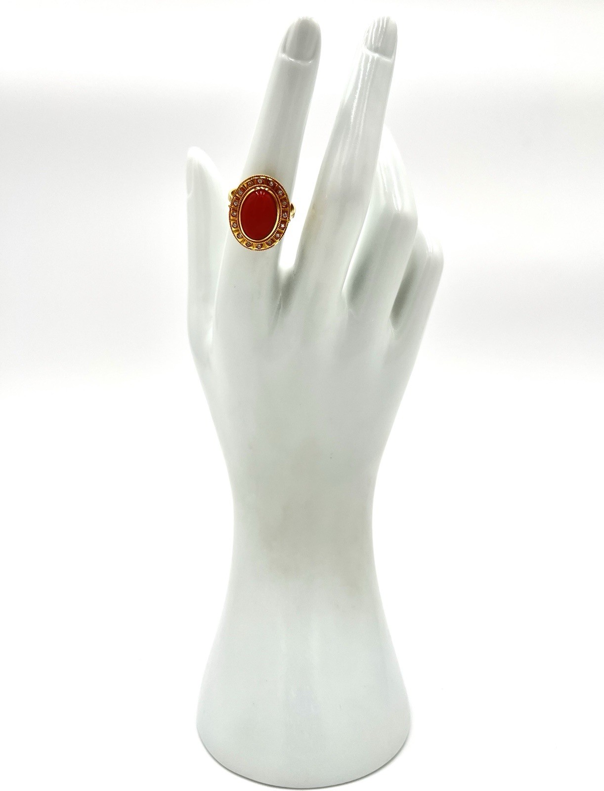 18Kt Gold Red Coral Mediterranean Natural Diamonds Cabochon Ring 14x10mm