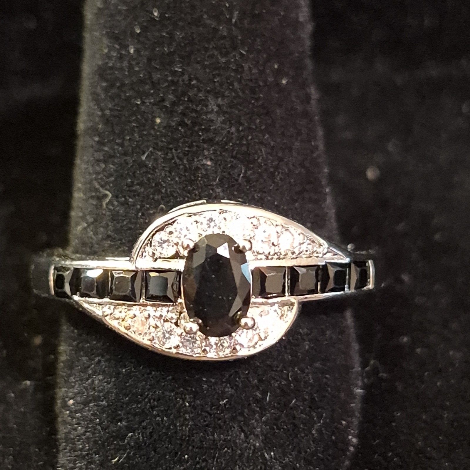 925 Stamped Silver Oval Black Rhinestone Cocktail Ring Size 7,8,9,&10 Avail.