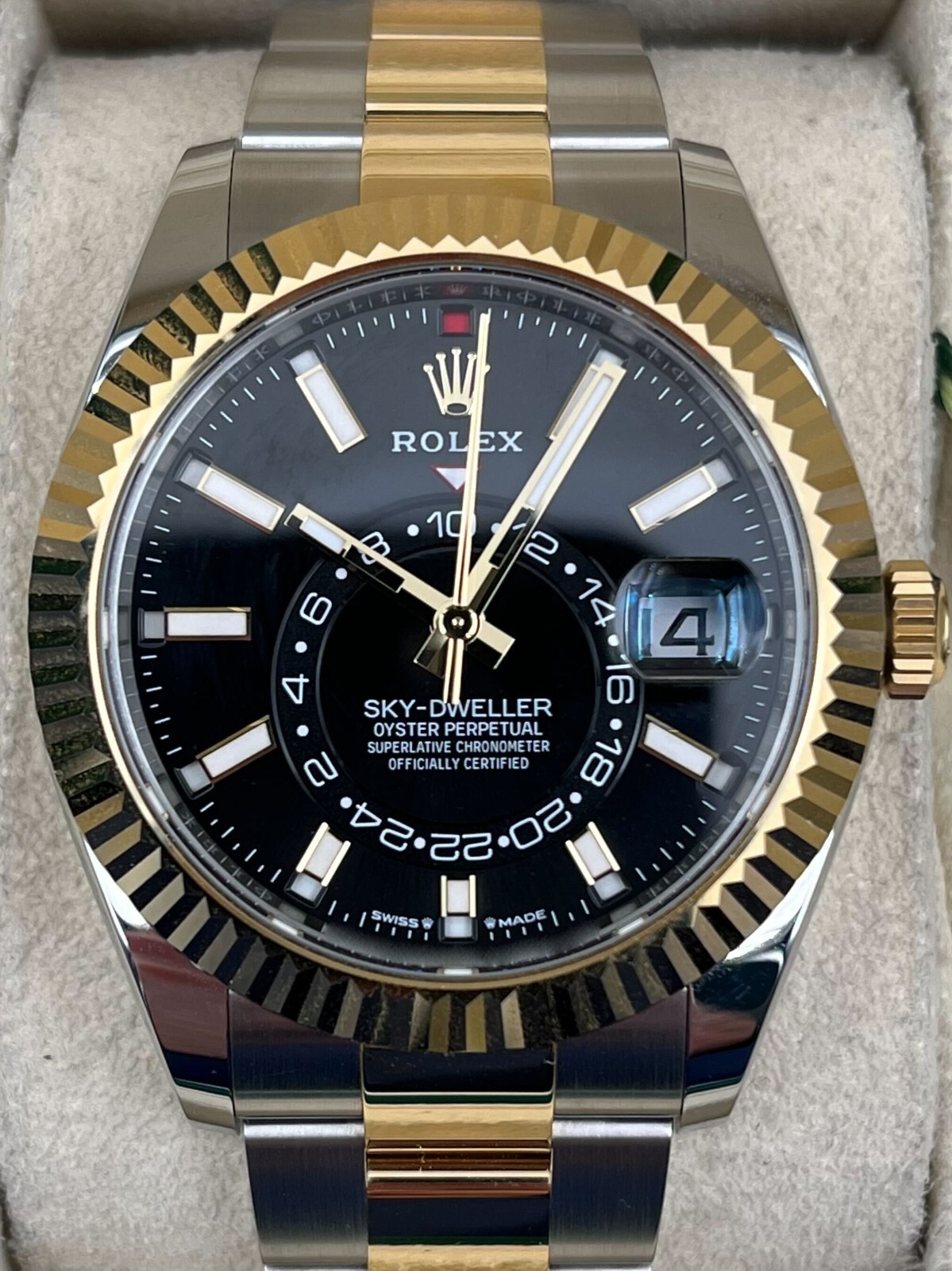 Rolex Sky-Dweller Black Dial Two Tone Oyster Bracelet 336933 Pre-Owned 2023