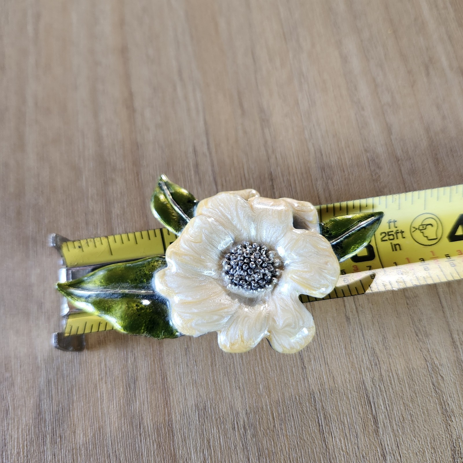 Vtg Yellow Cosmos Floral Flower Enameled Brooch w/ Leaves Heavy