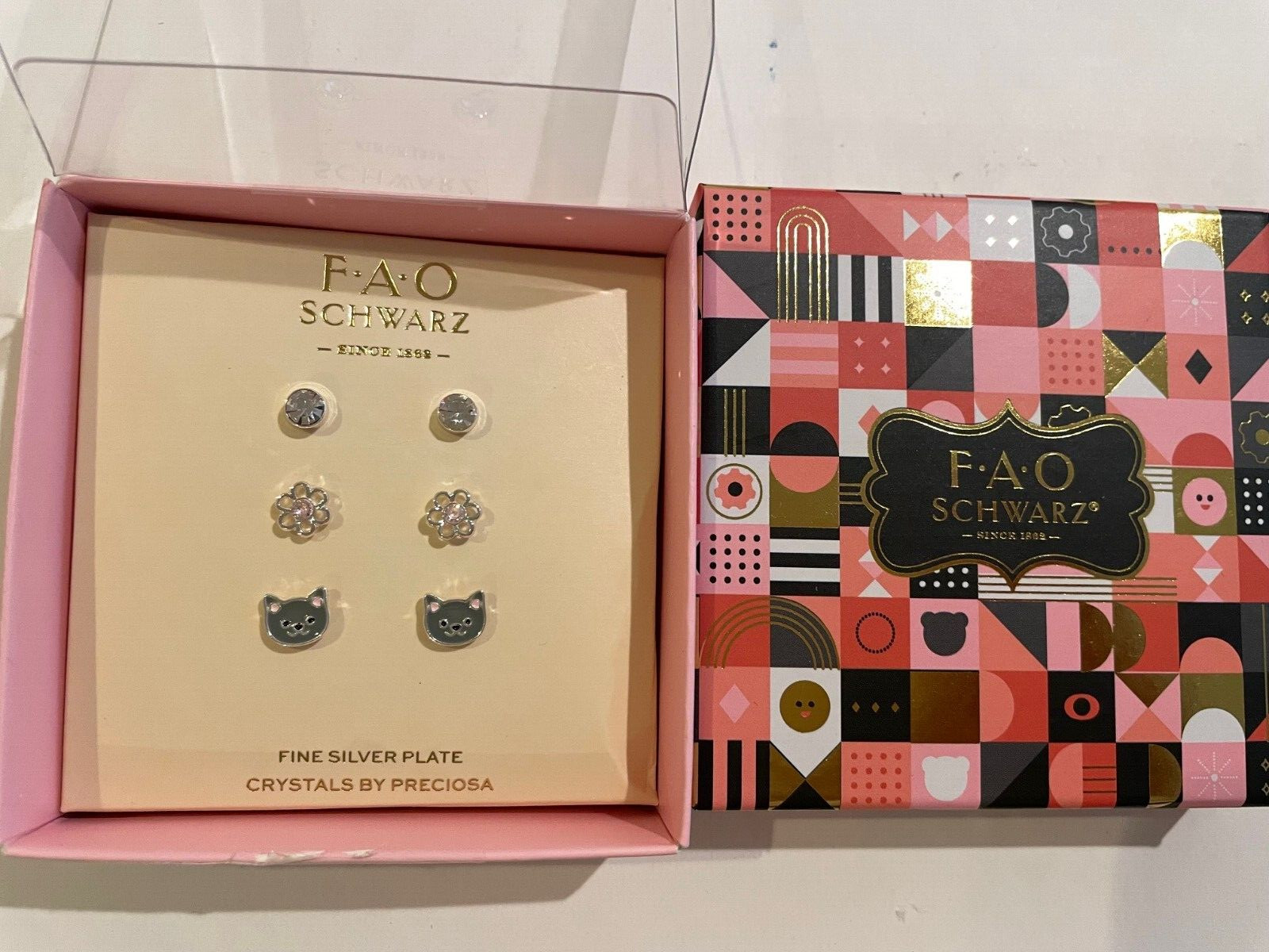 NWT FAO SCHWARZ EARRING SET Gift Beautiful 3 PAIR FINE SILVER PLATE cat /flower