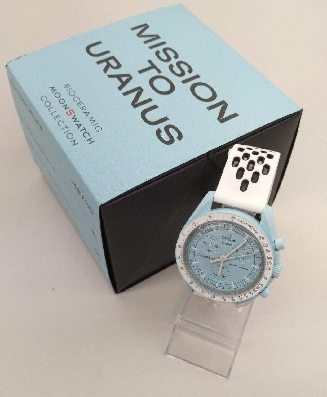 Omega x Swatch MoonSwatch Mission to Uranus SO33L100 Light Blue Quartz
