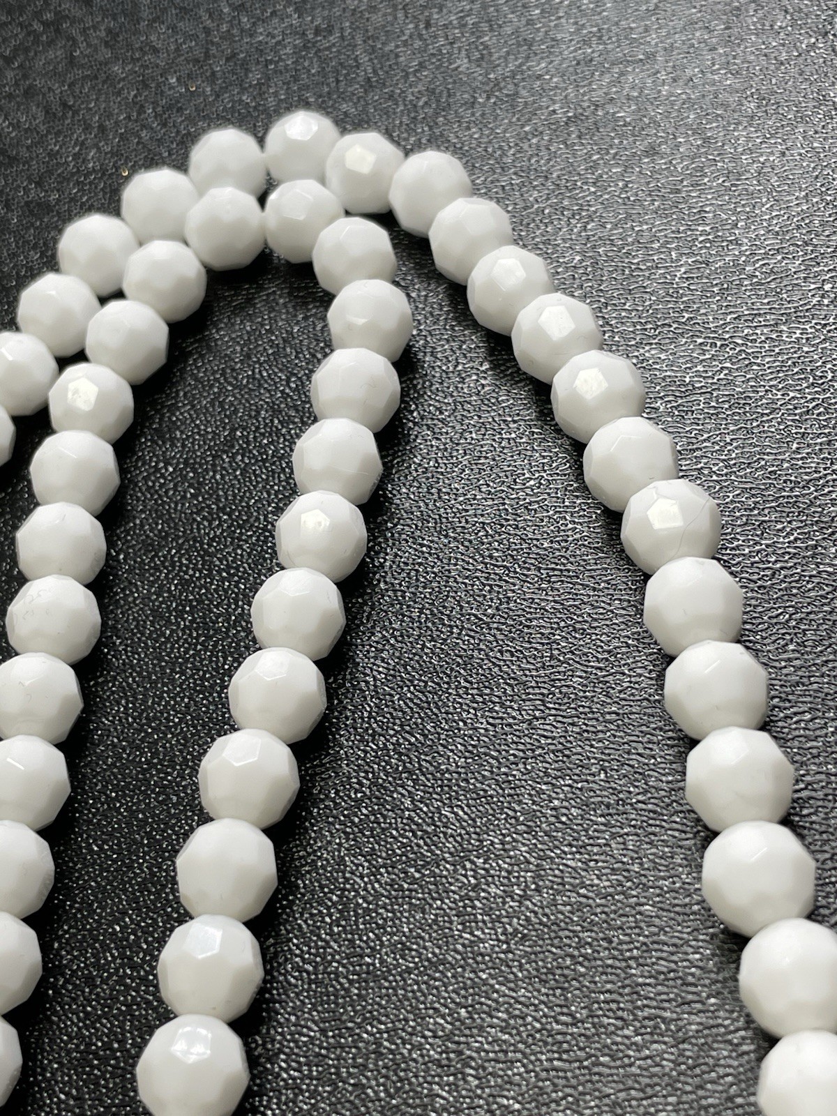 Vintage 22” White Heavy Faceted Glass Beaded Necklace Gold Tone Push Lock Clasp