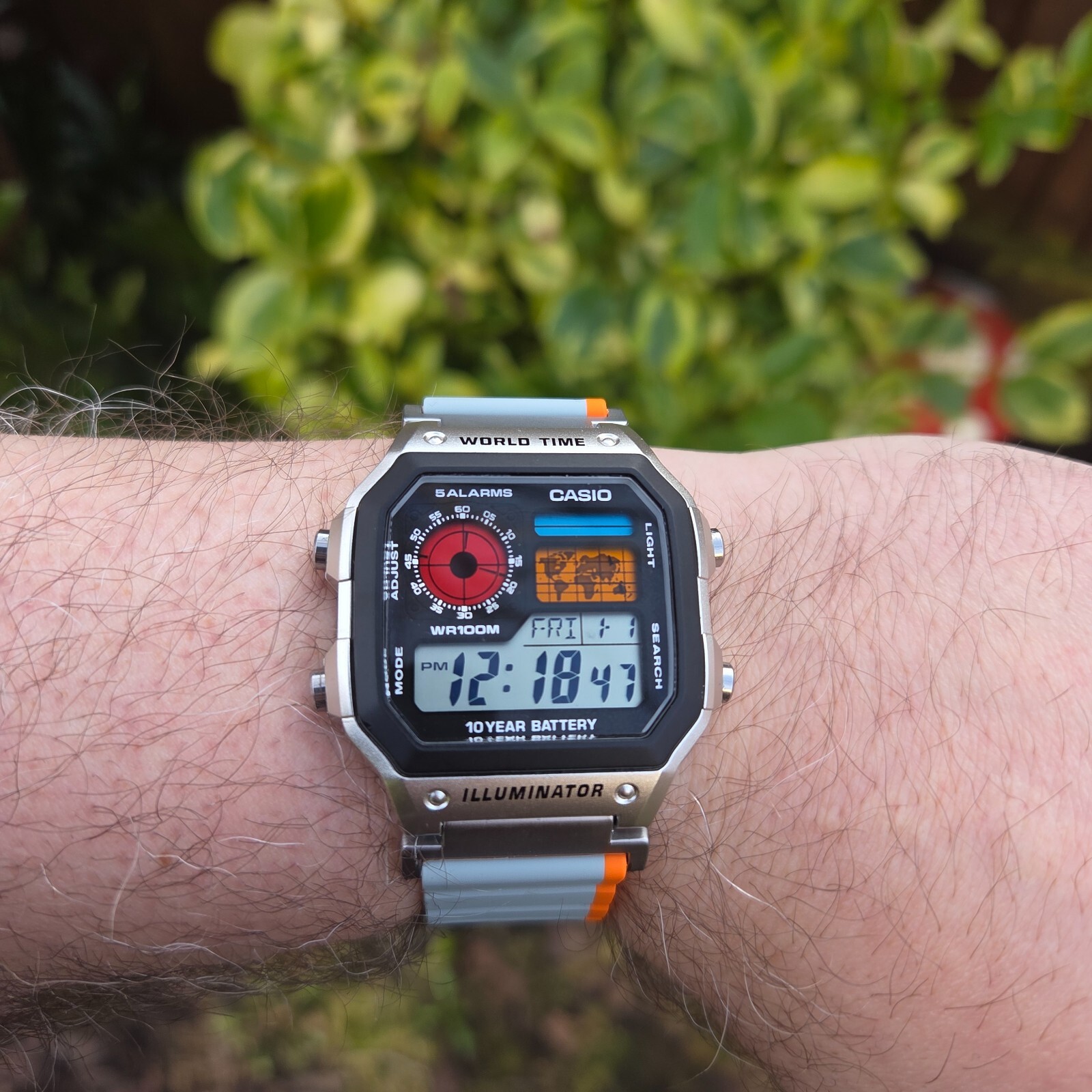 CASIO AE-1200WHD. Royale World Time Watch Mod. Hydromod.