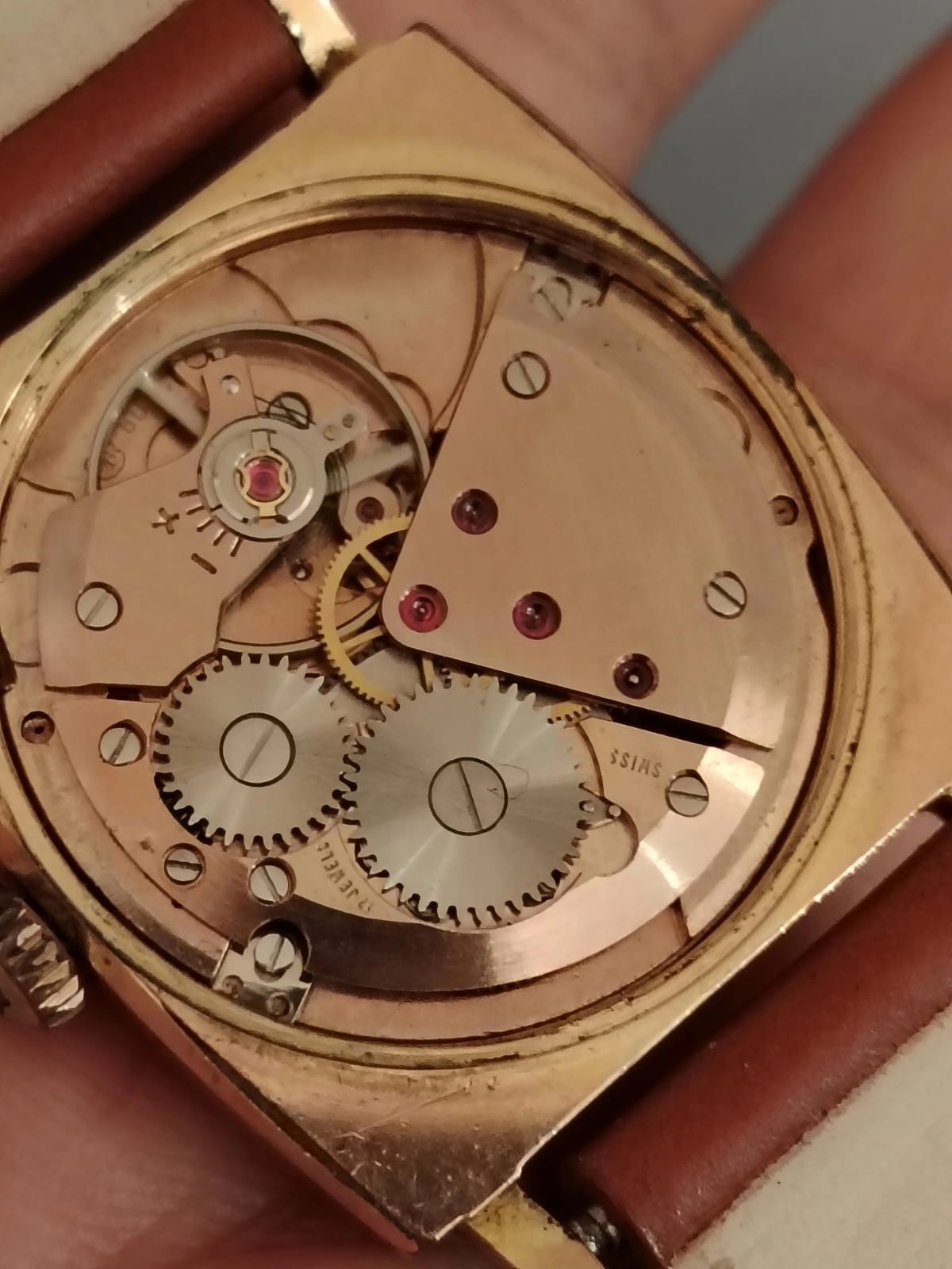 WOMEN’S 1960 JUNGFRAU WATCH – VINTAGE SWISS MADE – ETA 2409 MOVEMENT – INCABLOC