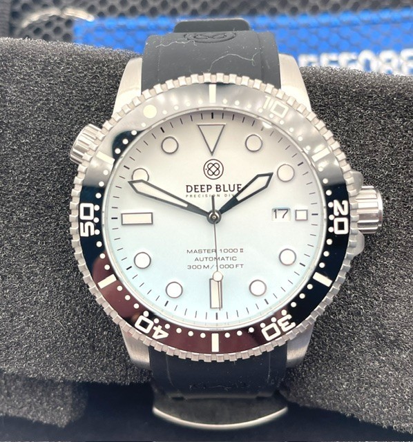 Deep Blue Master 1000 II Automatic Diver — White Mother of Pearl Dial (100% Unwo